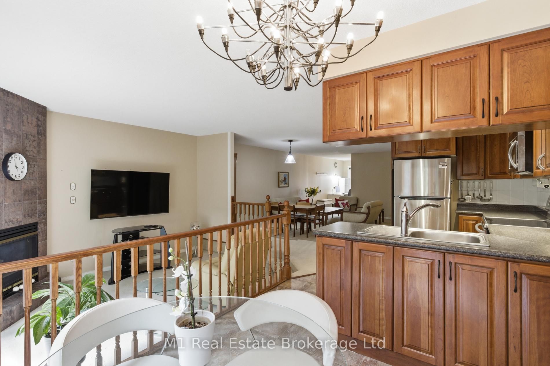 Photo 20 of 5 Marilyn Drive, Guelph, Riverside Park — HOMEH