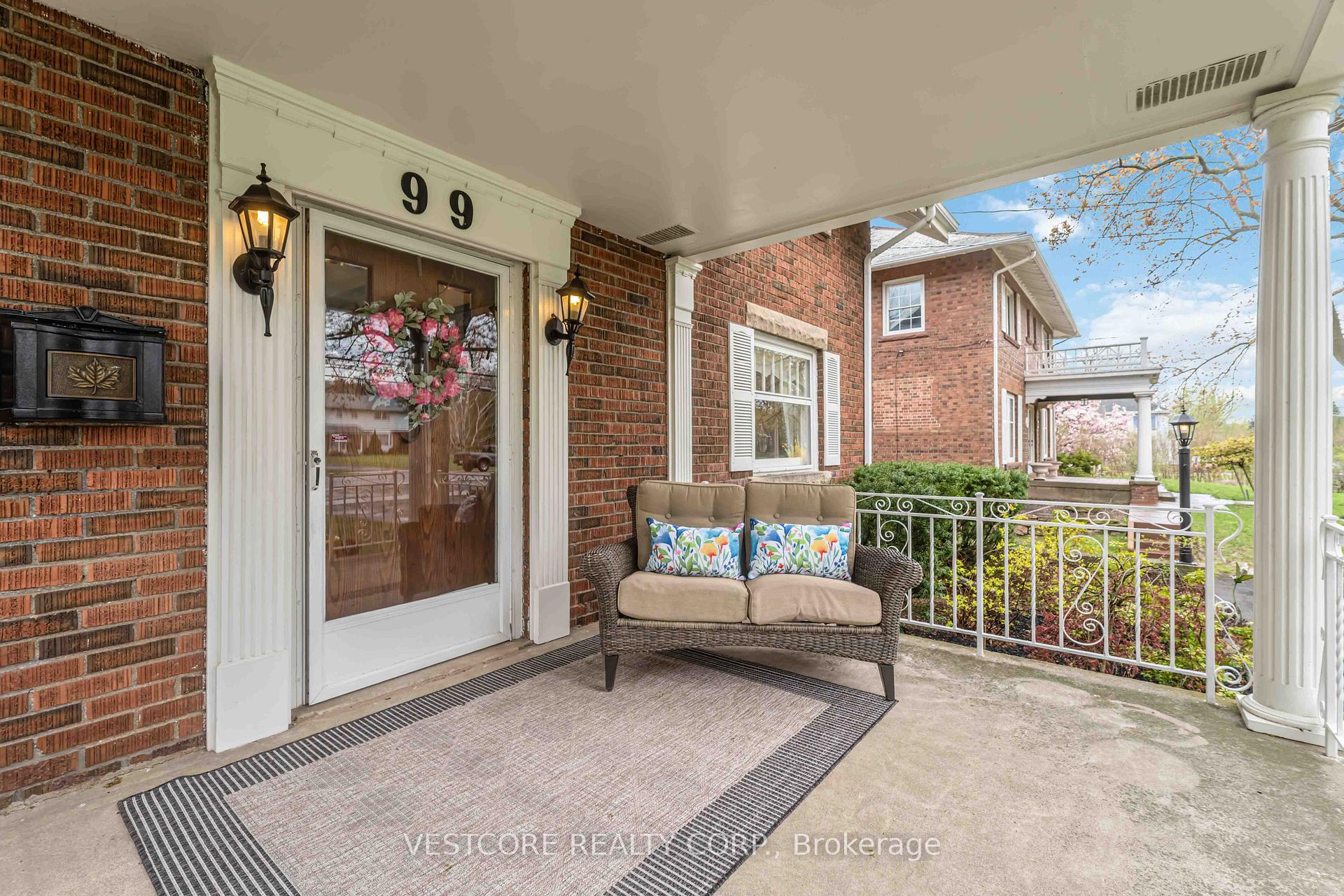 Photo 4 of 99 Main Street E, Grimsby, Grimsby East — HOMEH