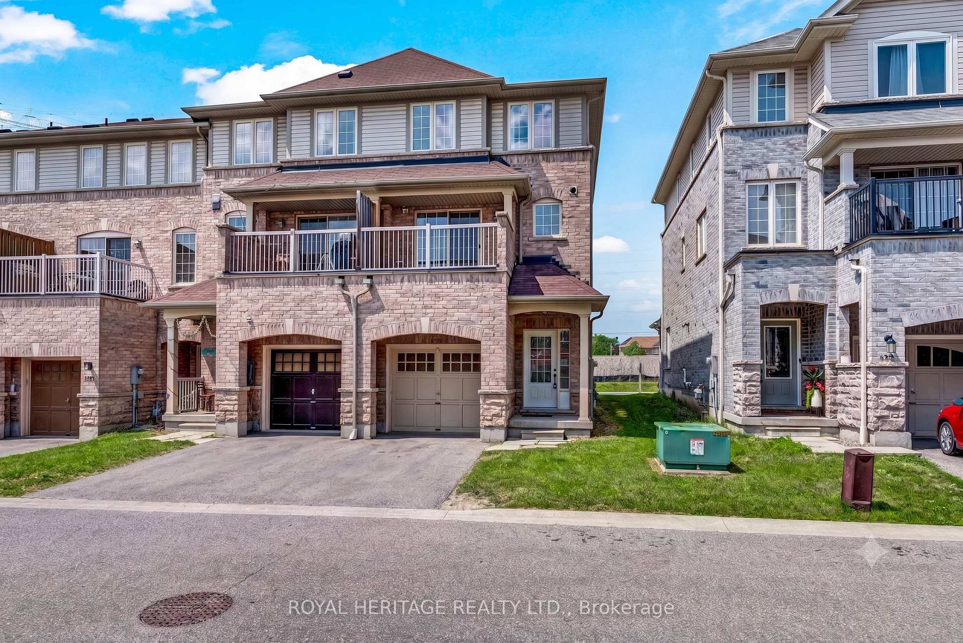 Photo 1 of 497 Rossland Road E, Ajax, Central East — HOMEH
