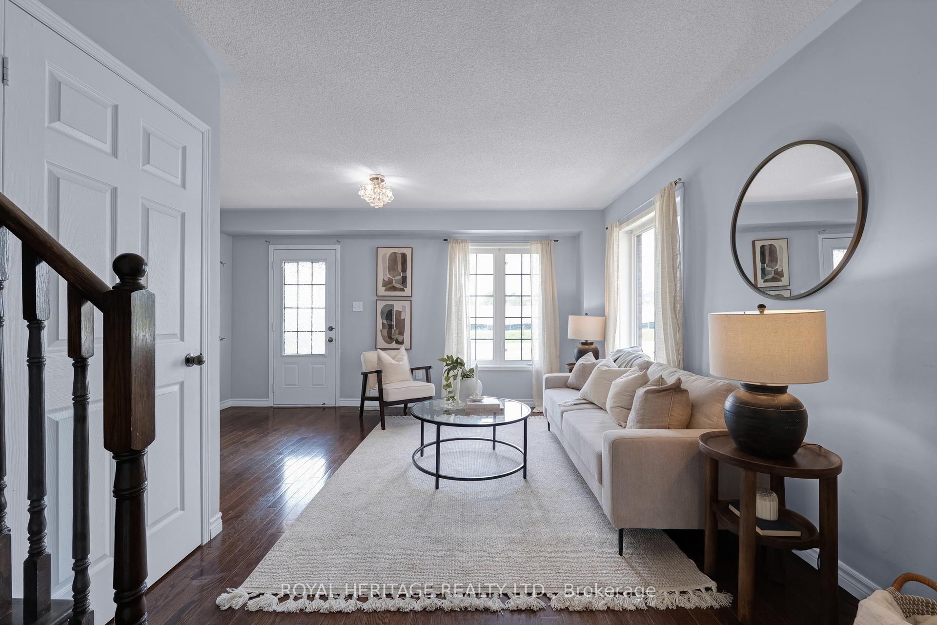 Photo 4 of 497 Rossland Road E, Ajax, Central East — HOMEH