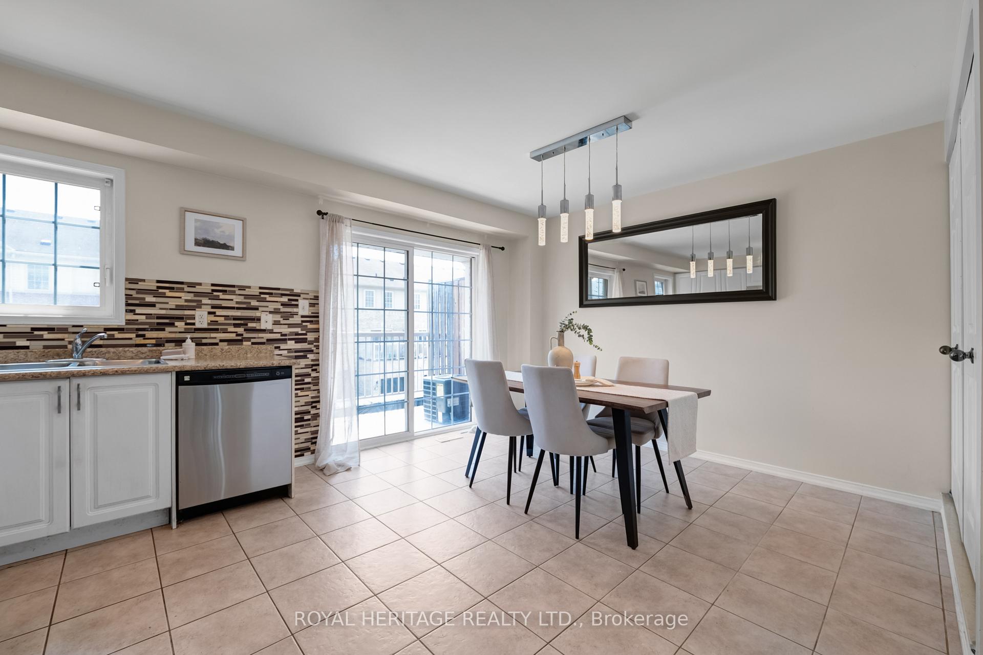 Photo 10 of 497 Rossland Road E, Ajax, Central East — HOMEH