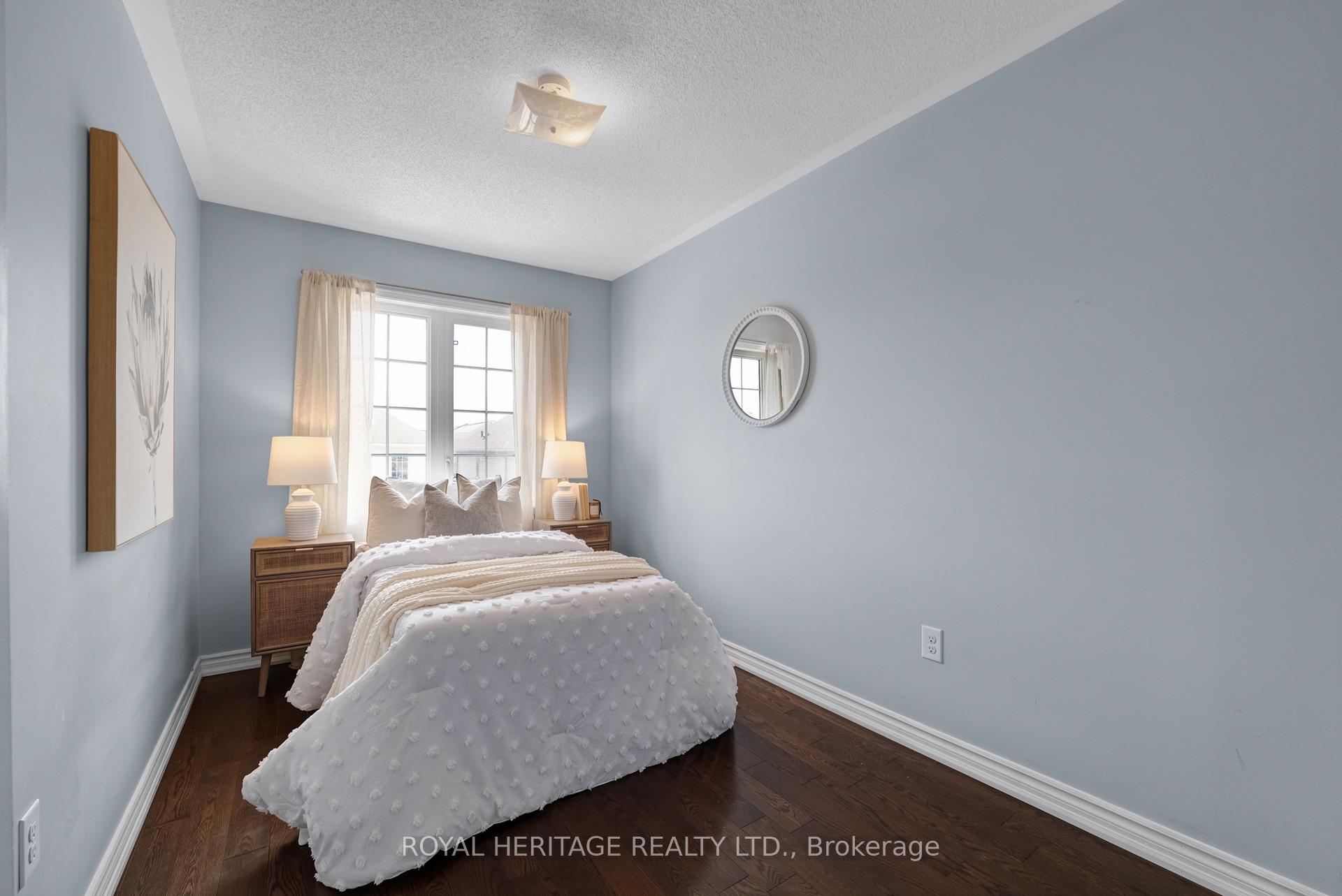 Photo 22 of 497 Rossland Road E, Ajax, Central East — HOMEH