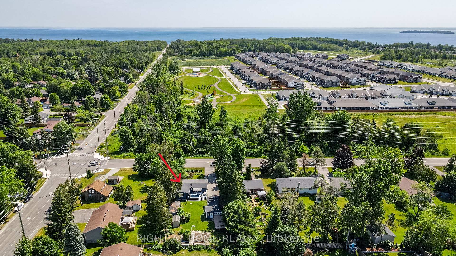 Photo 5 of 2988 25th Sideroad, Innisfil, Alcona — HOMEH