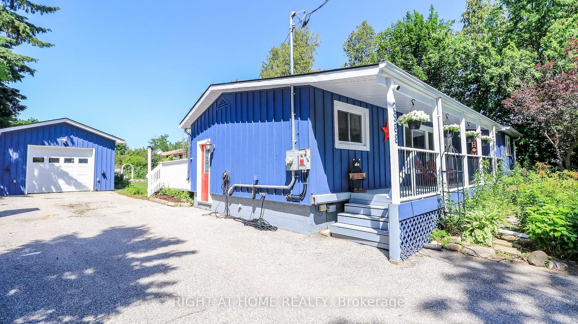 Photo 9 of 2988 25th Sideroad, Innisfil, Alcona — HOMEH