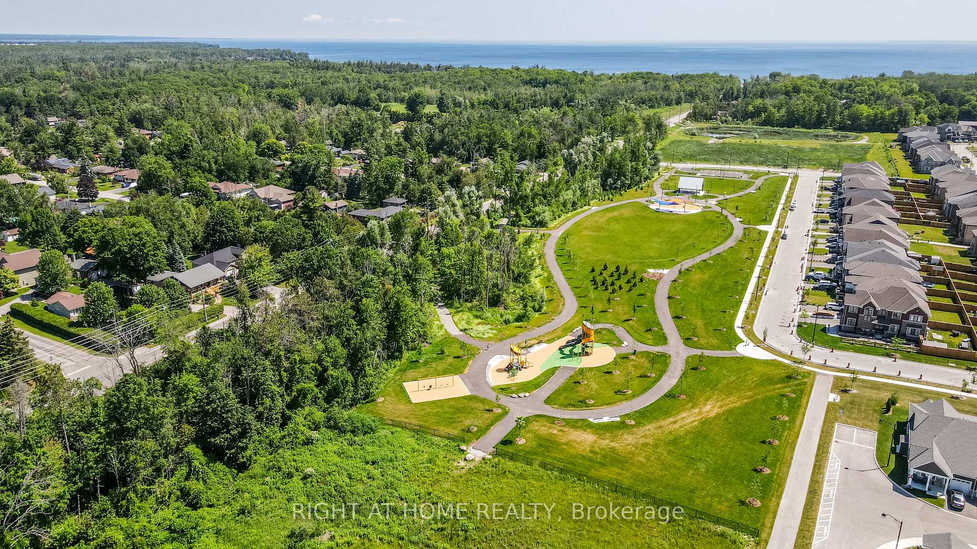 Photo 42 of 2988 25th Sideroad, Innisfil, Alcona — HOMEH