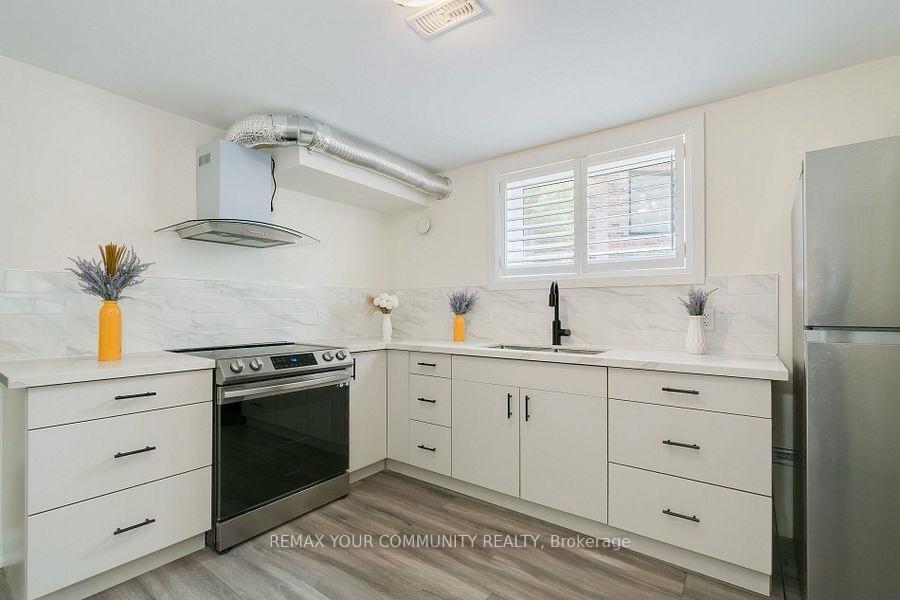 Photo 4 of Unit Basement, 188 Sweeney Drive, North York, Victoria Village — HOMEH