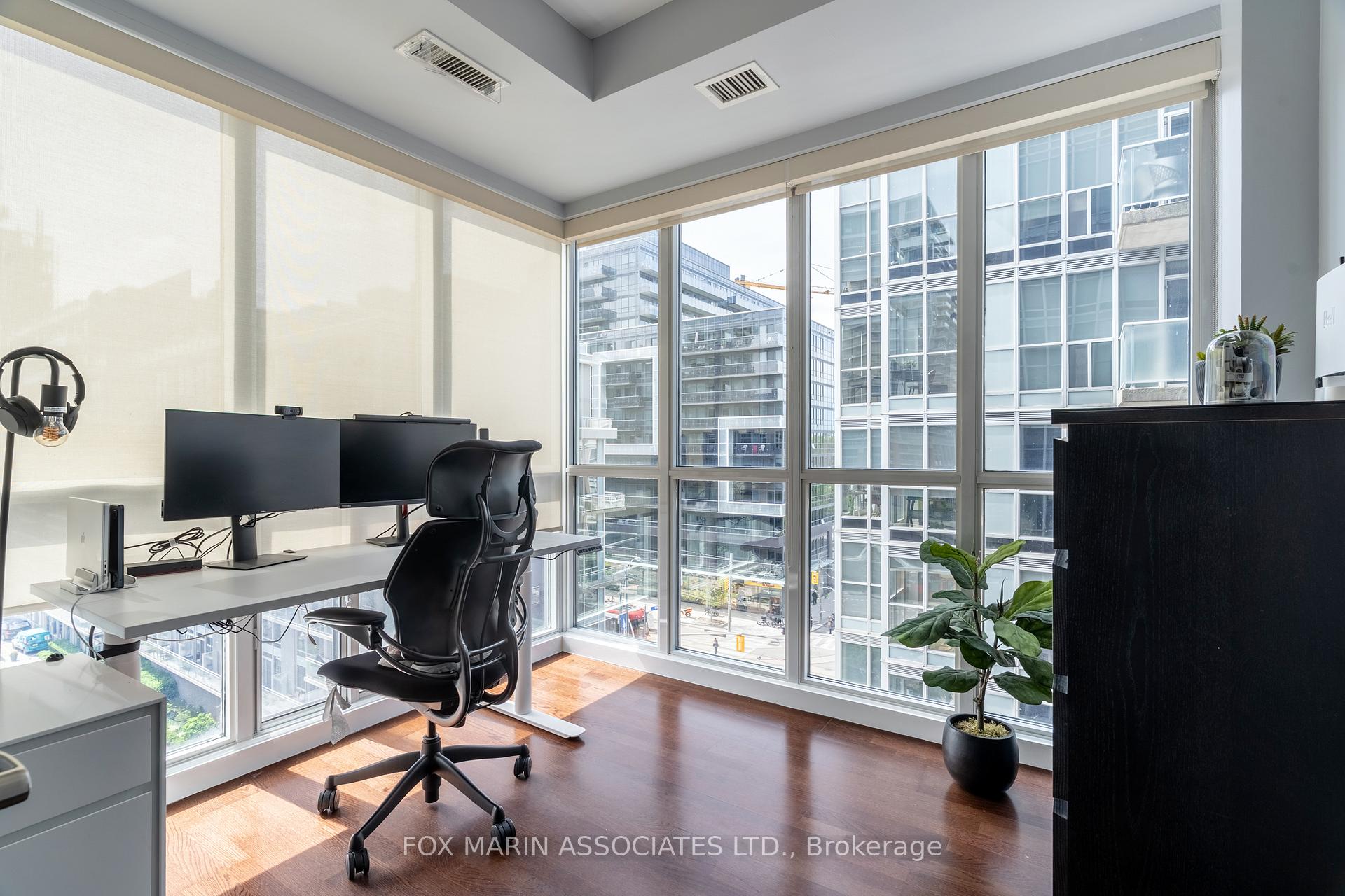 Photo 8 of Unit 726, 1 Shaw Street, Toronto, Niagara — HOMEH
