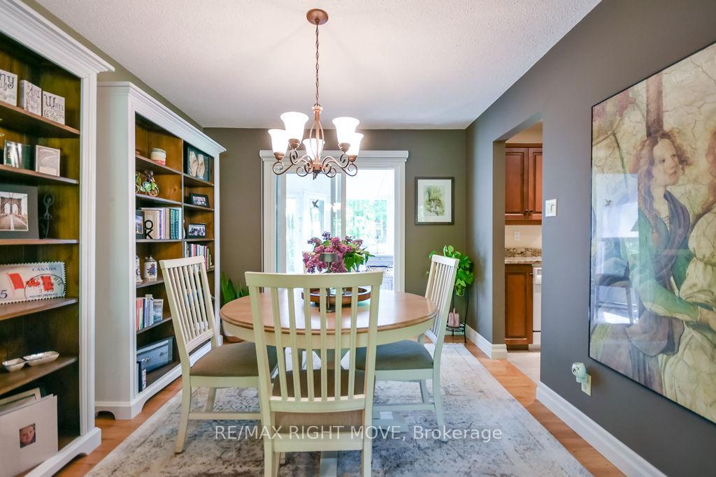Photo 12 of 355 Fairview Drive, Gravenhurst, Muskoka (S) — HOMEH