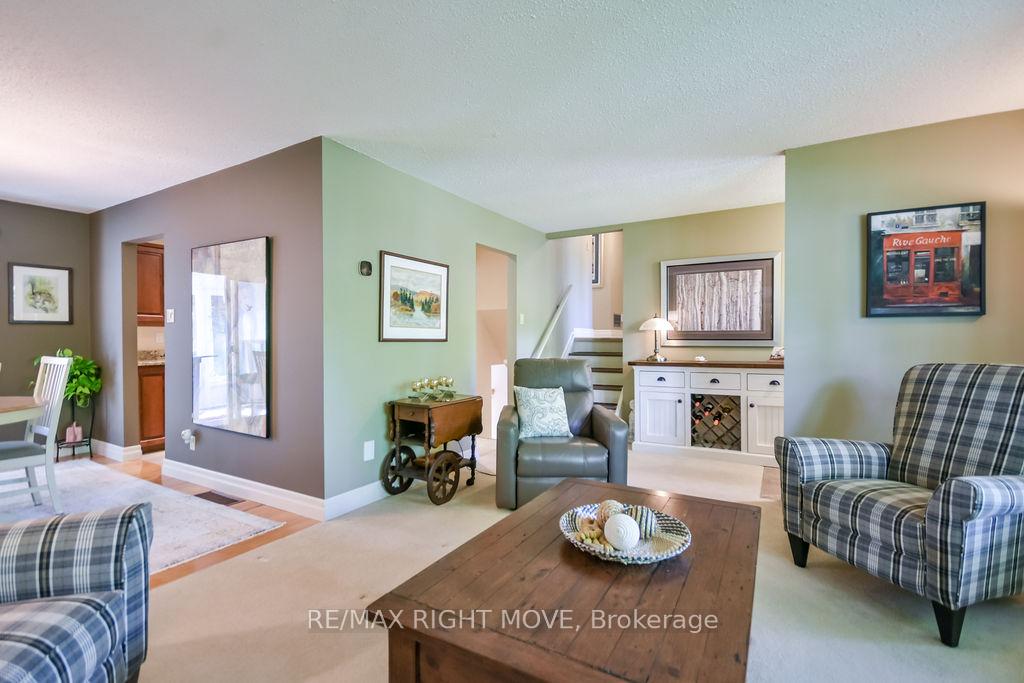 Photo 17 of 355 Fairview Drive, Gravenhurst, Muskoka (S) — HOMEH