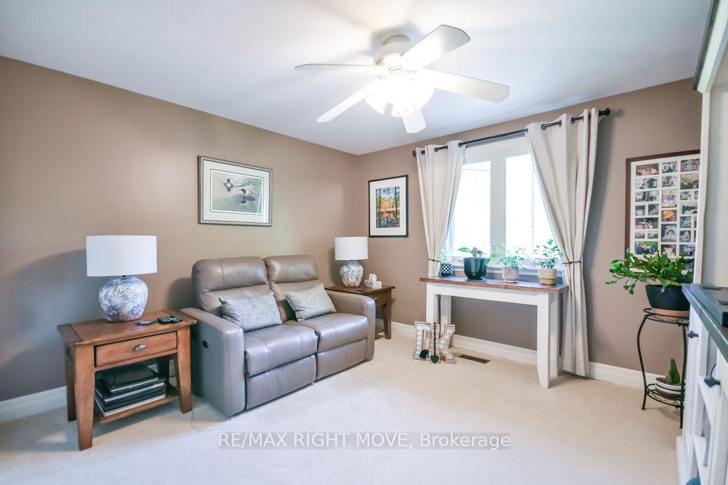 Photo 27 of 355 Fairview Drive, Gravenhurst, Muskoka (S) — HOMEH