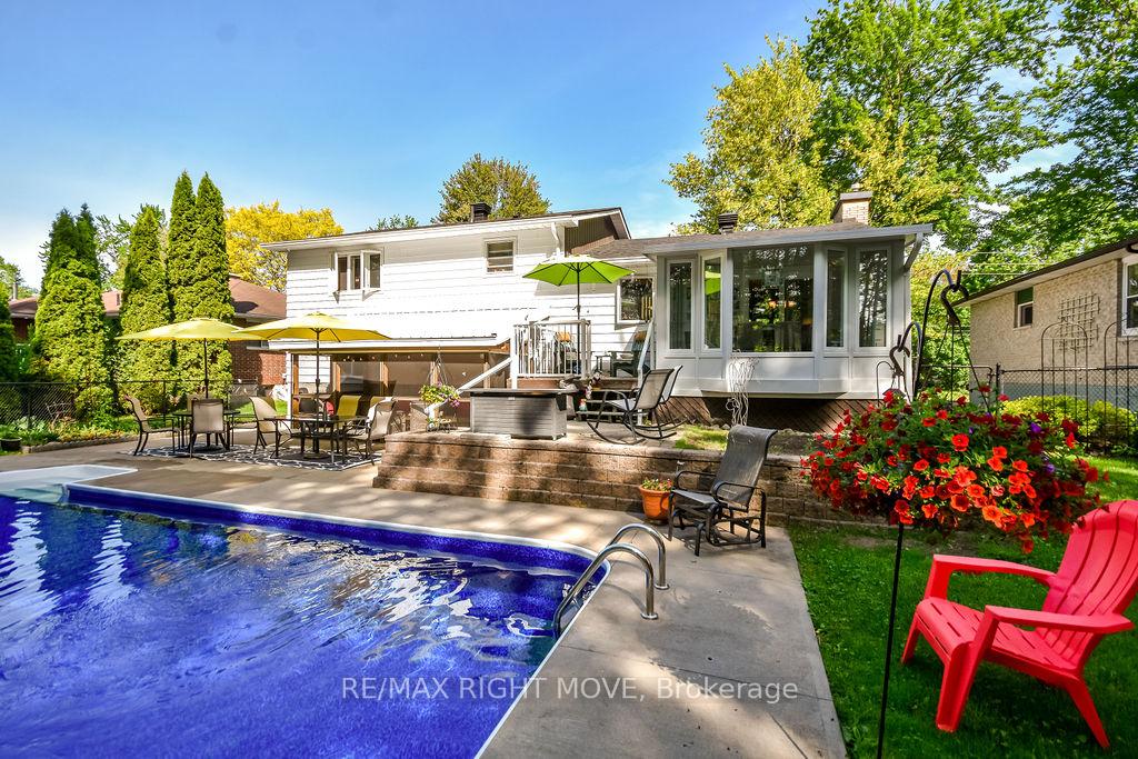 Photo 42 of 355 Fairview Drive, Gravenhurst, Muskoka (S) — HOMEH