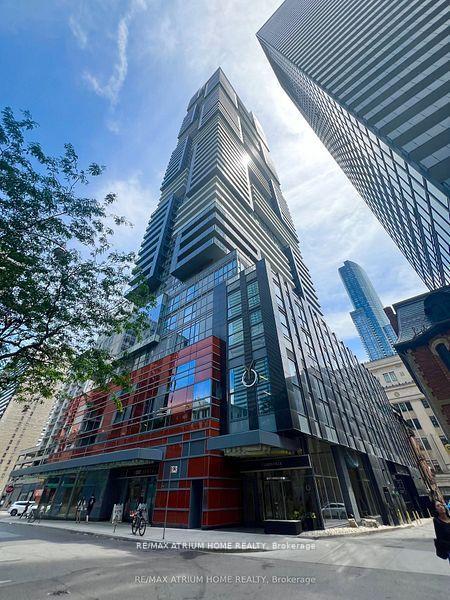 Front of Unit 4108, 7 Grenville Street