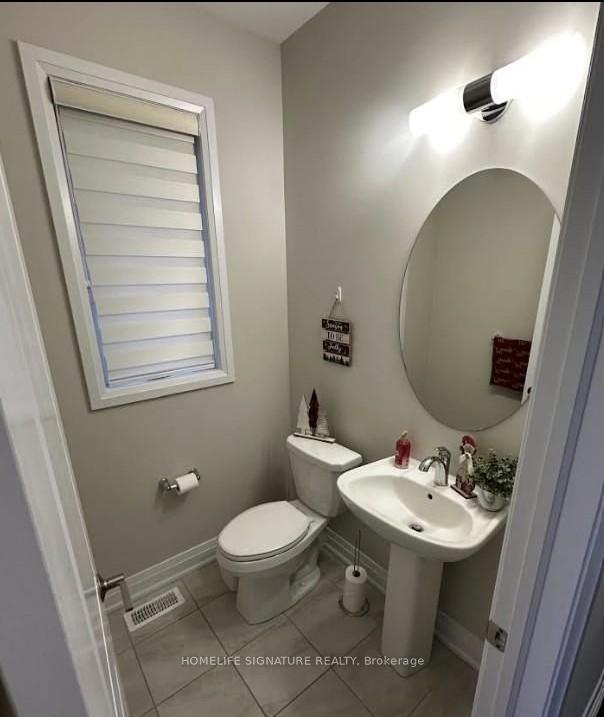 Photo 3 of 26 Periwinkle Road, Springwater, Midhurst — HOMEH