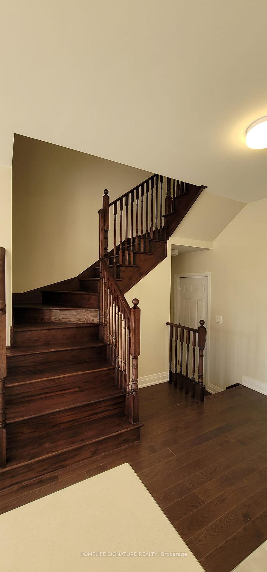 Photo 9 of 26 Periwinkle Road, Springwater, Midhurst — HOMEH