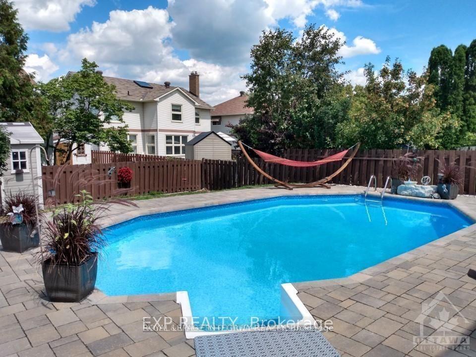 Photo 22 of 1090 Chablis Parkway, Ottawa, Convent Glen — HOMEH