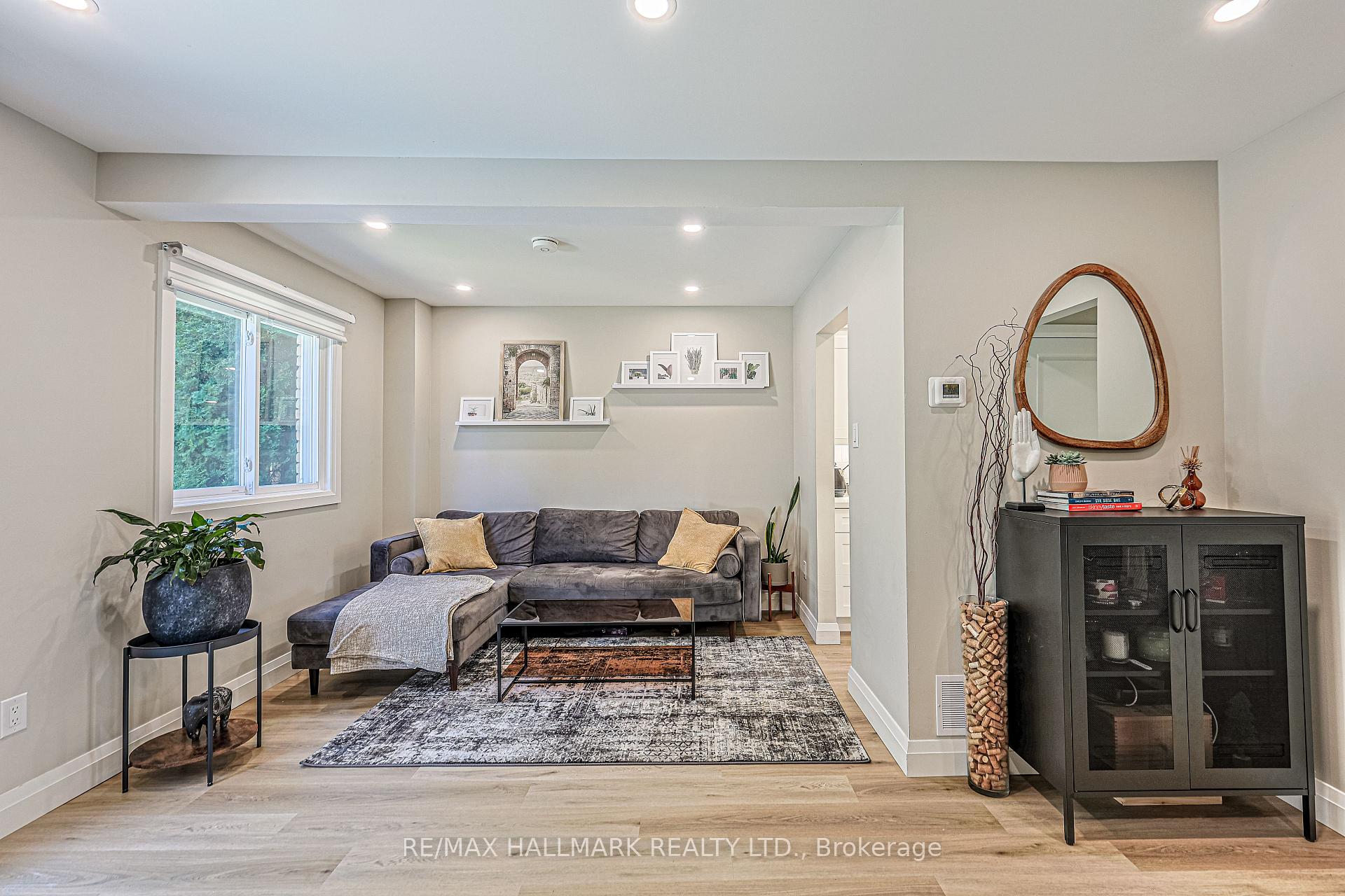 Photo 14 of Unit 2, 59 Maple Avenue, Halton Hills, Georgetown — HOMEH