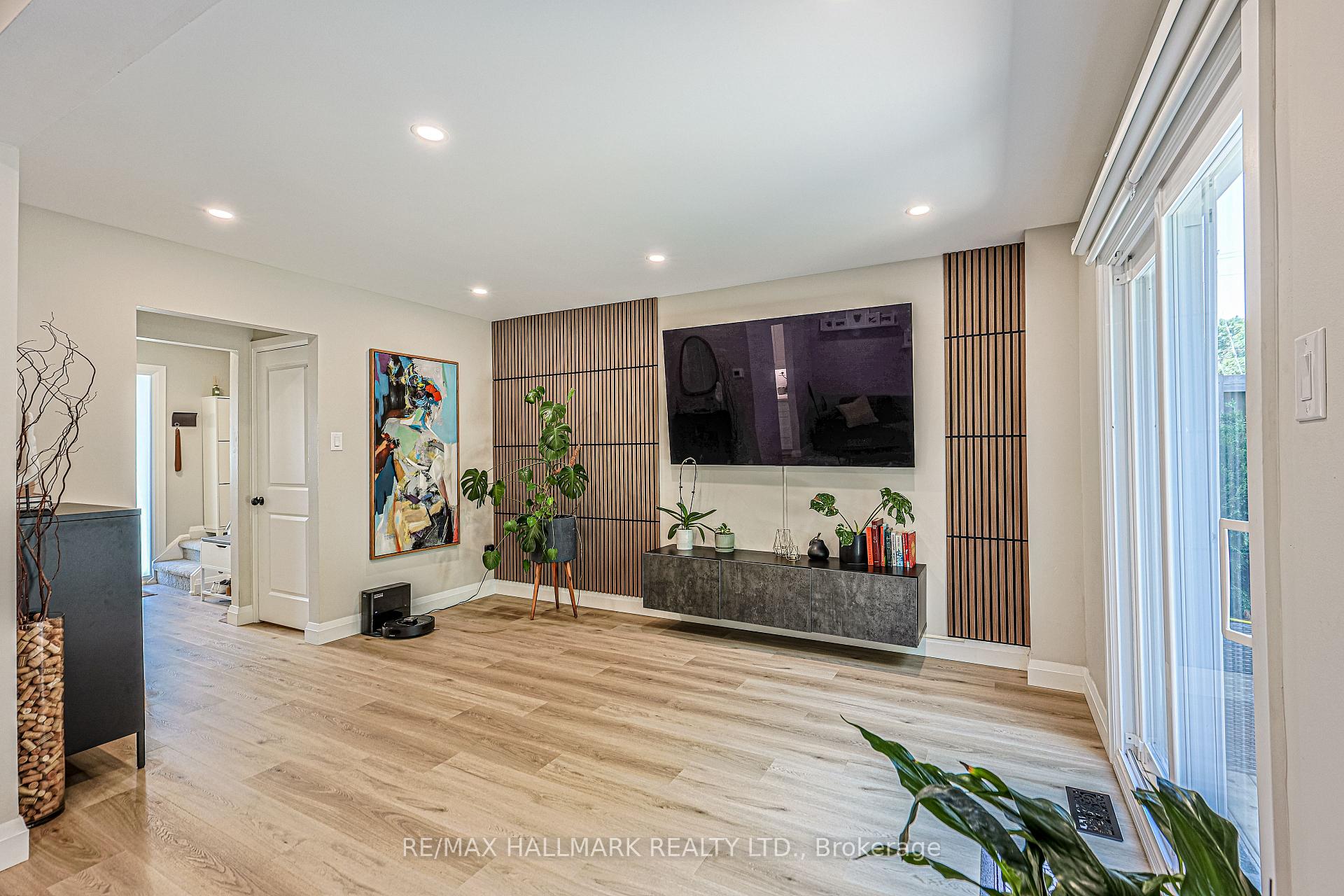 Photo 17 of Unit 2, 59 Maple Avenue, Halton Hills, Georgetown — HOMEH