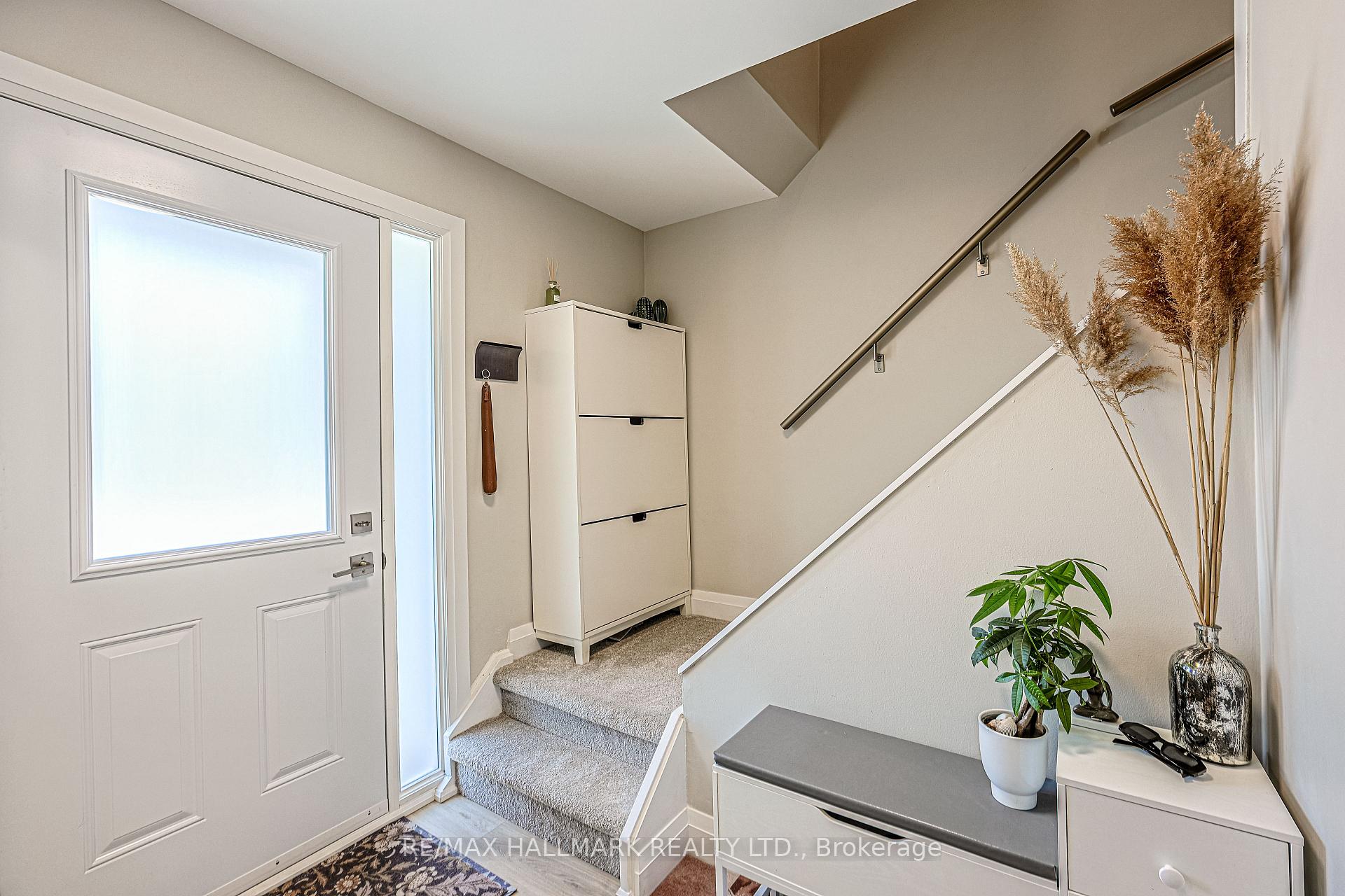 Photo 20 of Unit 2, 59 Maple Avenue, Halton Hills, Georgetown — HOMEH