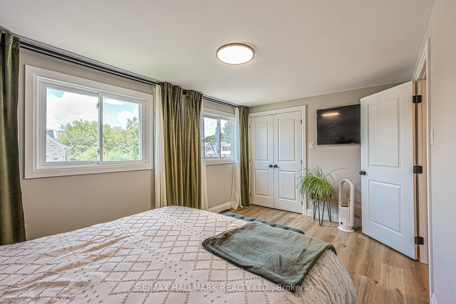 Photo 25 of Unit 2, 59 Maple Avenue, Halton Hills, Georgetown — HOMEH