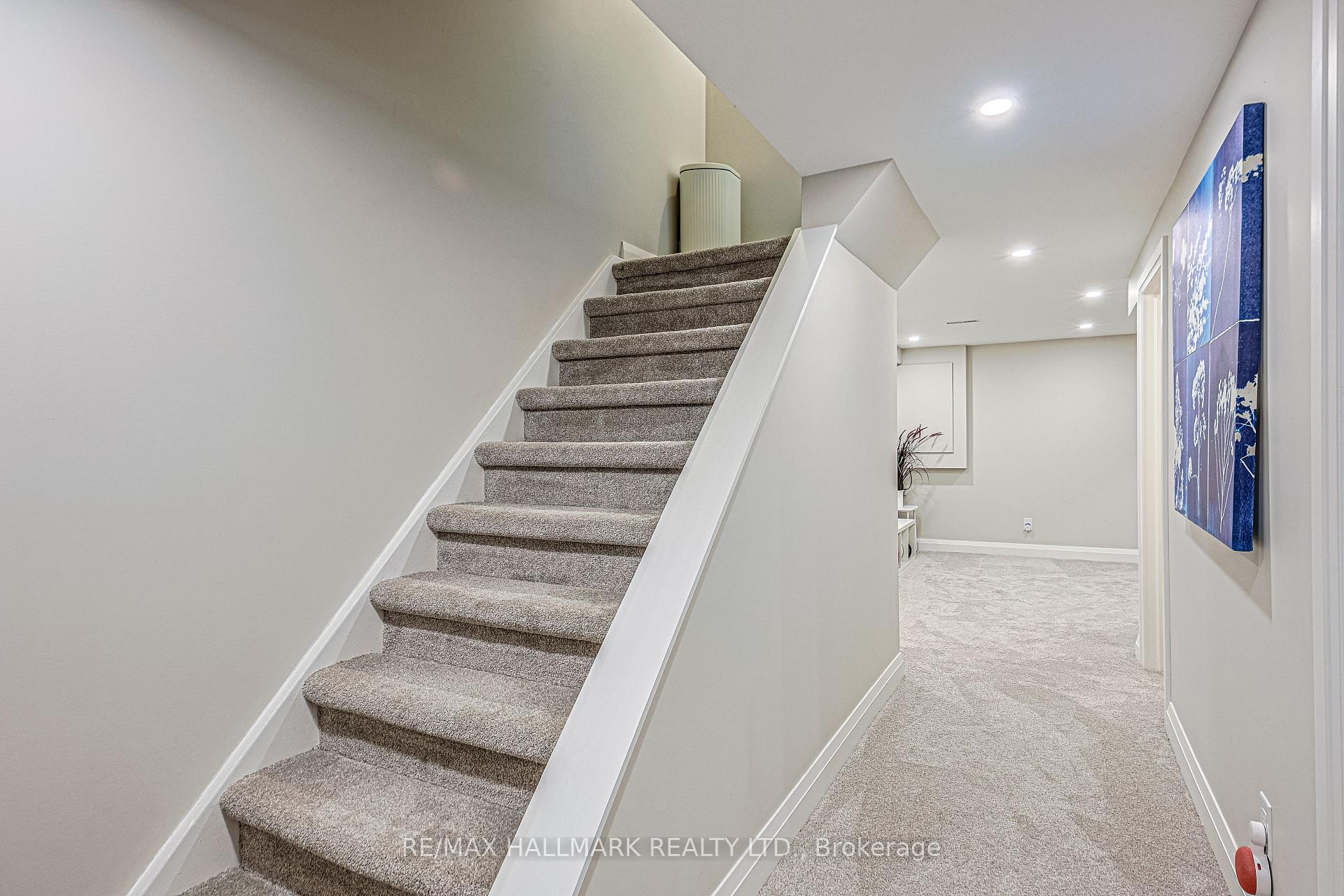 Photo 31 of Unit 2, 59 Maple Avenue, Halton Hills, Georgetown — HOMEH