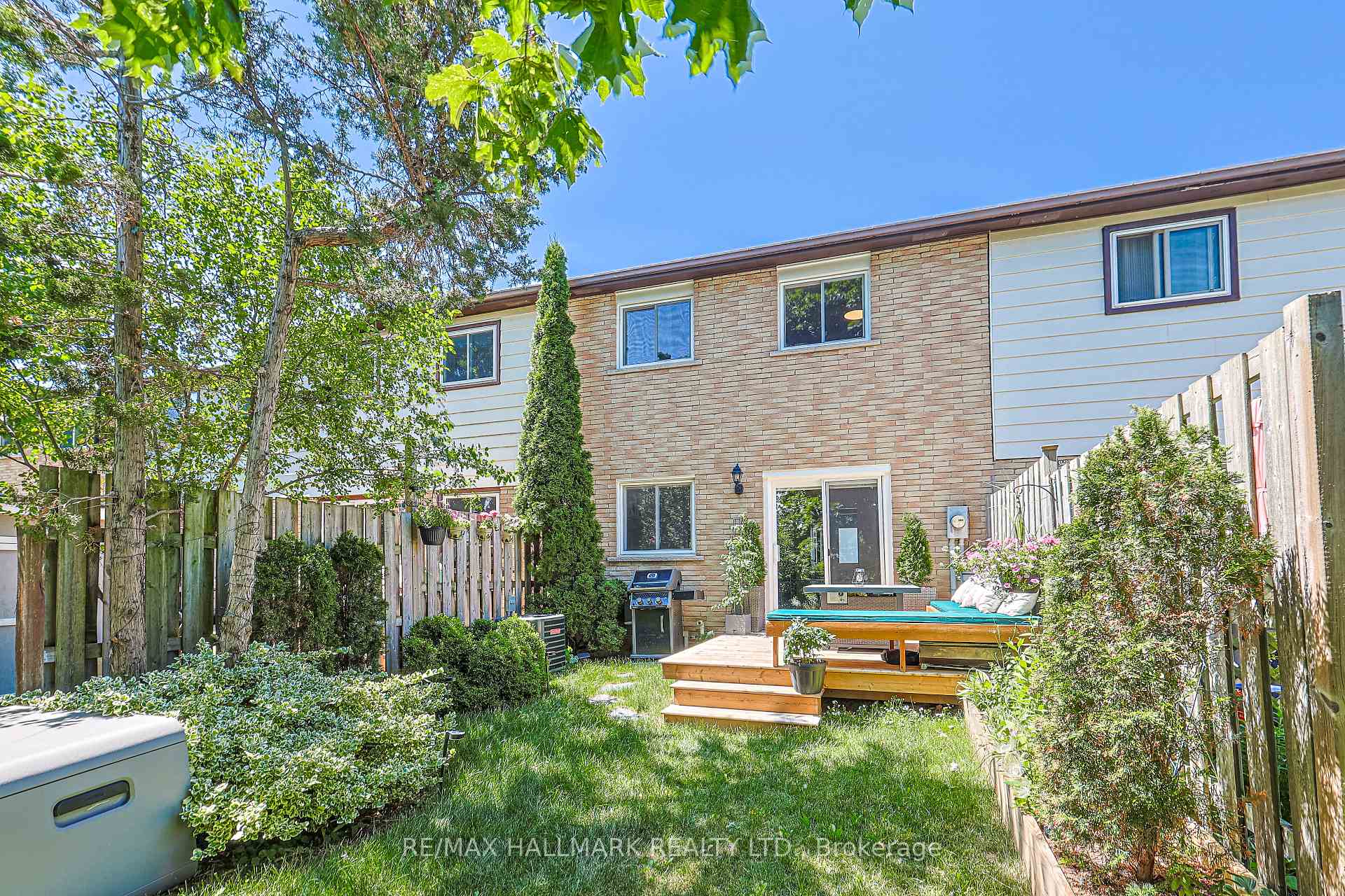 Photo 38 of Unit 2, 59 Maple Avenue, Halton Hills, Georgetown — HOMEH