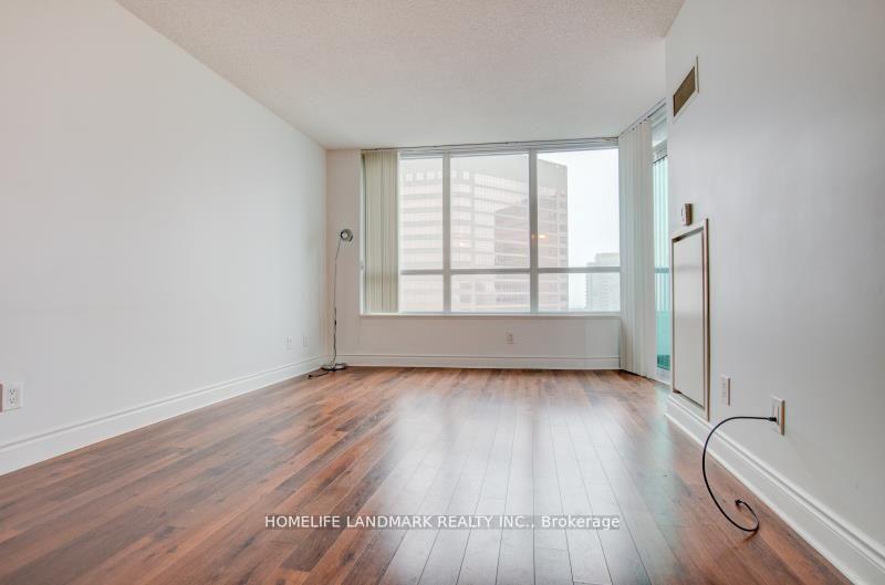 Photo 5 of Unit 1722, 25 Greenview Avenue, North York, Newtonbrook West — HOMEH