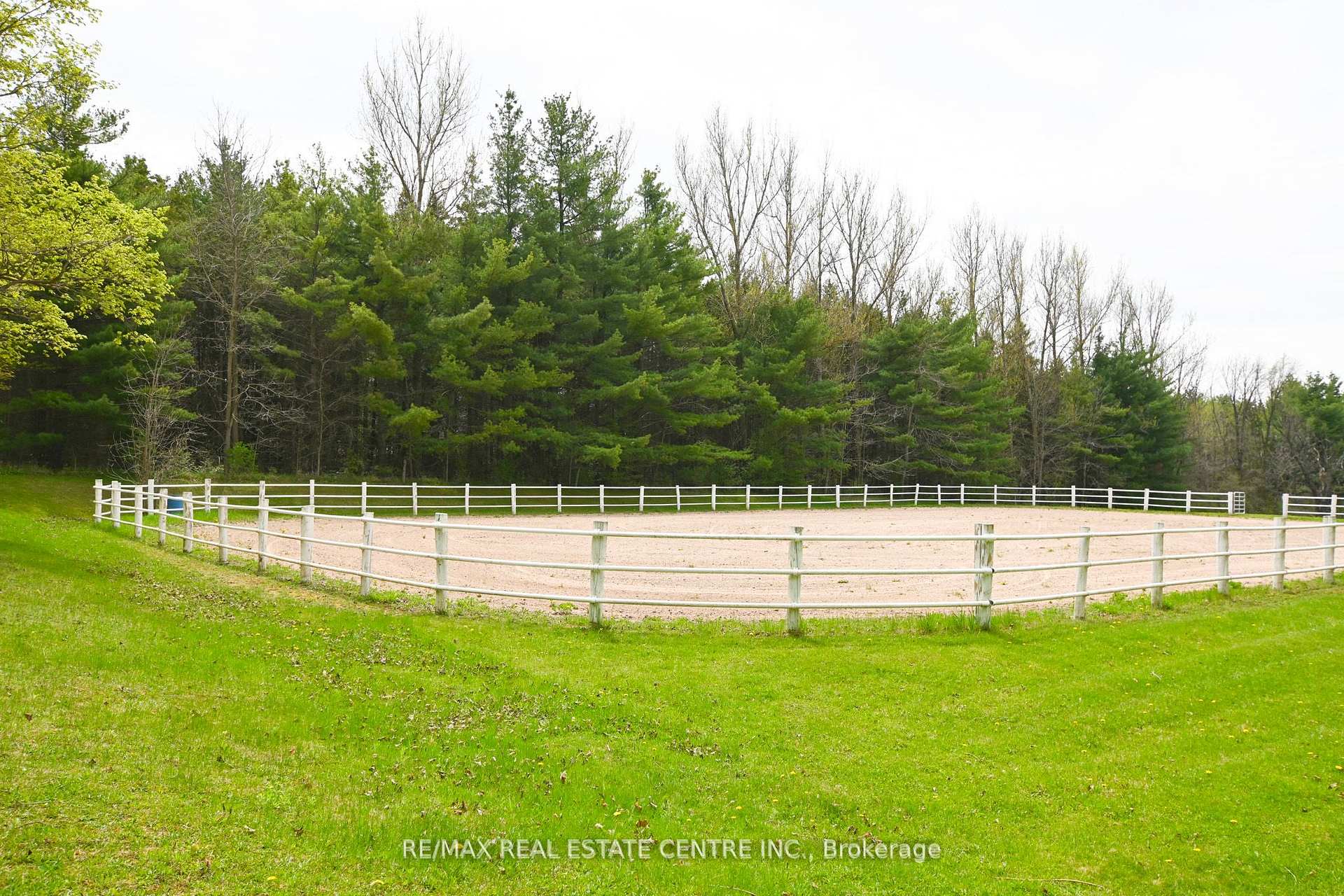Photo 18 of 5192 Third Line, Erin, Rural Erin — HOMEH
