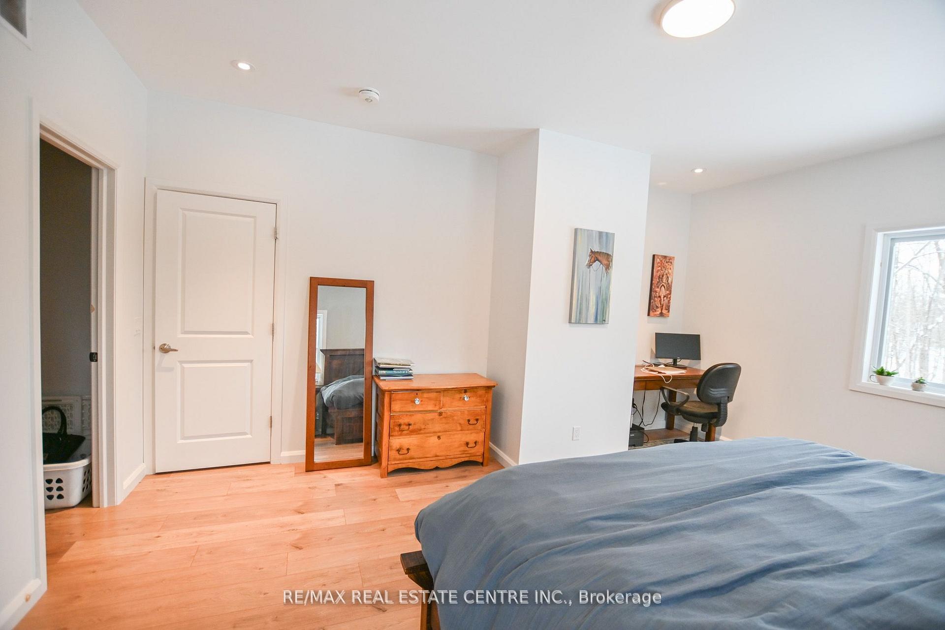 Photo 13 of 1033 North Shore Drive, Gravenhurst, Muskoka (S) — HOMEH