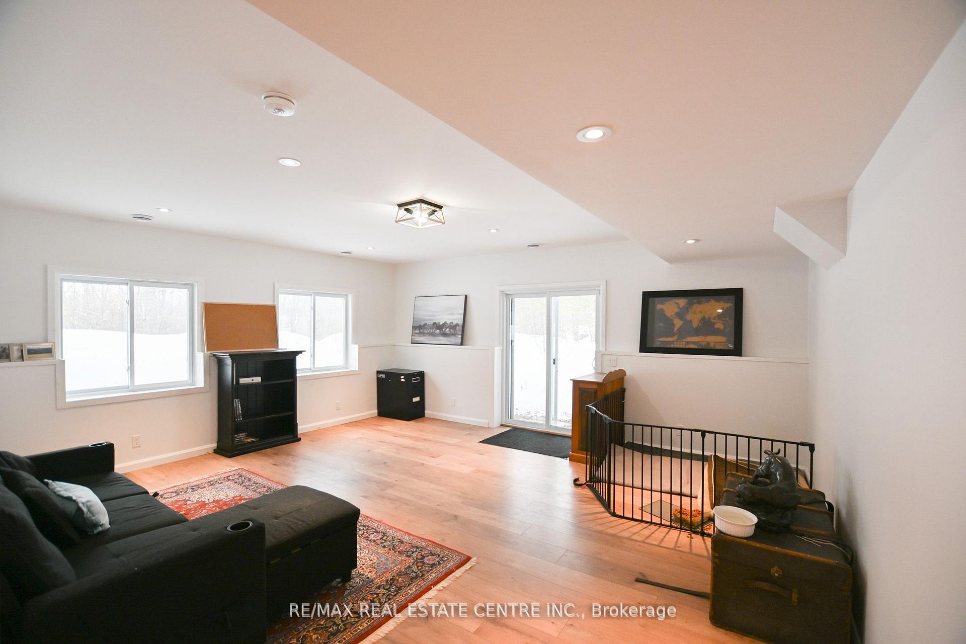 Photo 18 of 1033 North Shore Drive, Gravenhurst, Muskoka (S) — HOMEH