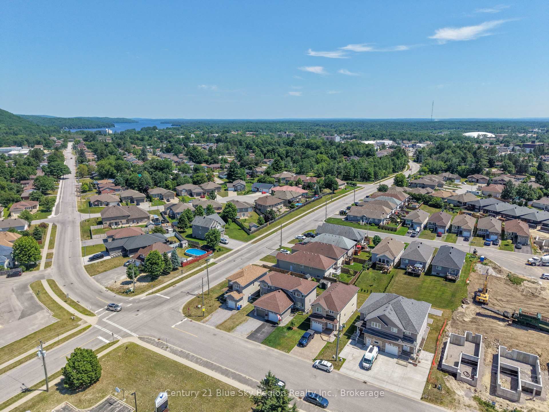 Photo 9 of 493 Norman Avenue, North Bay, Widdifield — HOMEH
