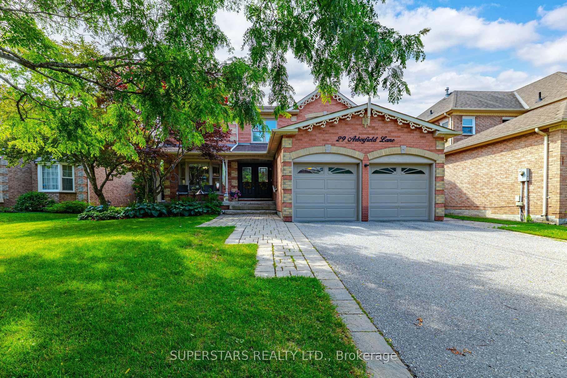 Photo 1 of 29 Arborfield Lane, Markham, Markville — HOMEH