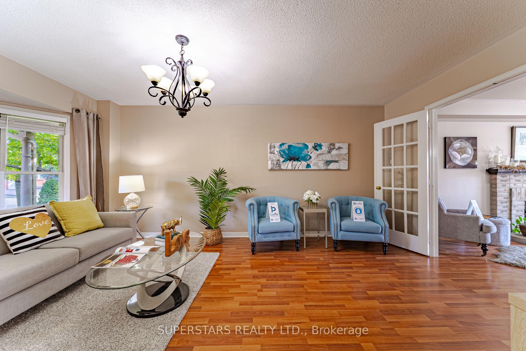 Photo 11 of 29 Arborfield Lane, Markham, Markville — HOMEH