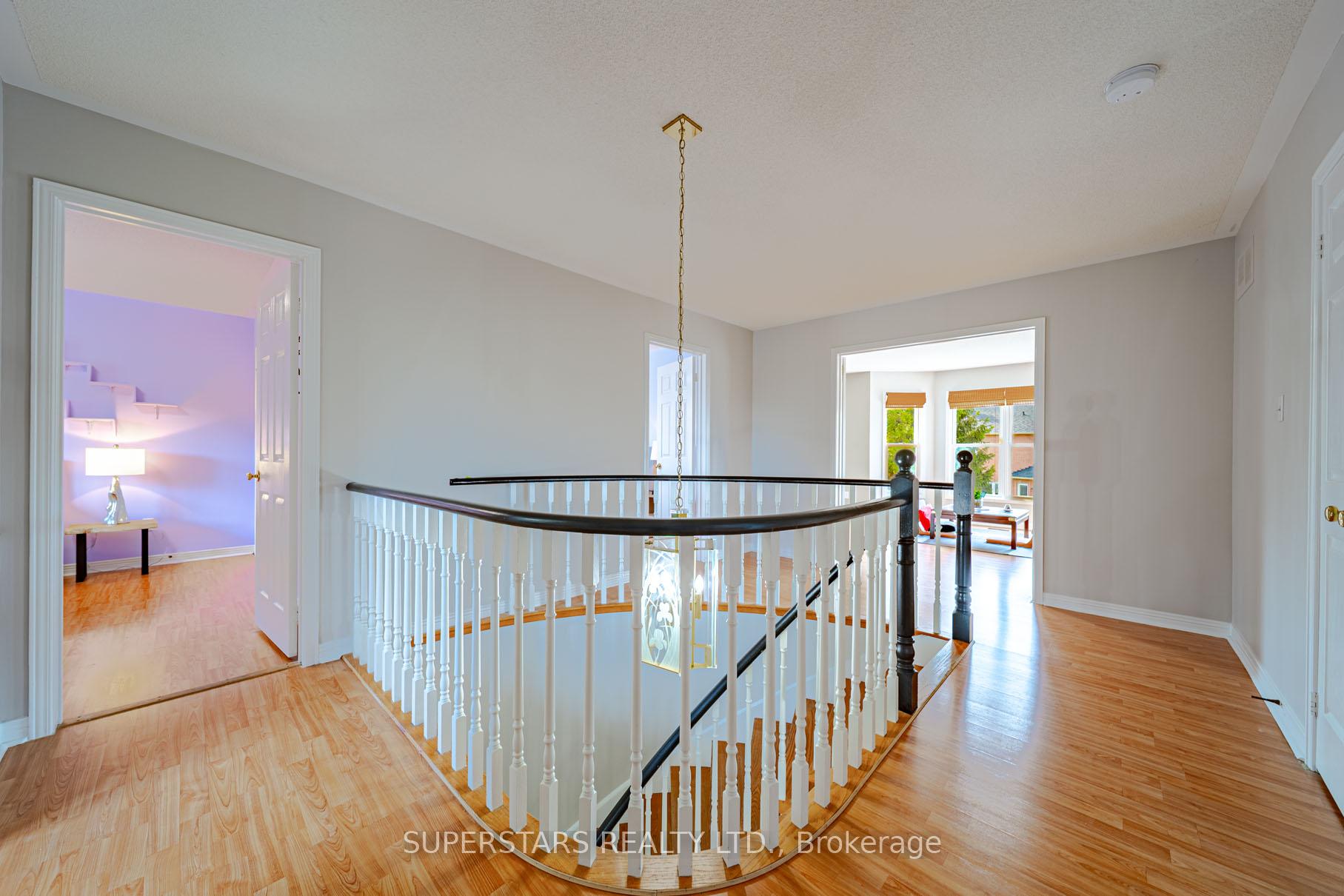 Photo 27 of 29 Arborfield Lane, Markham, Markville — HOMEH
