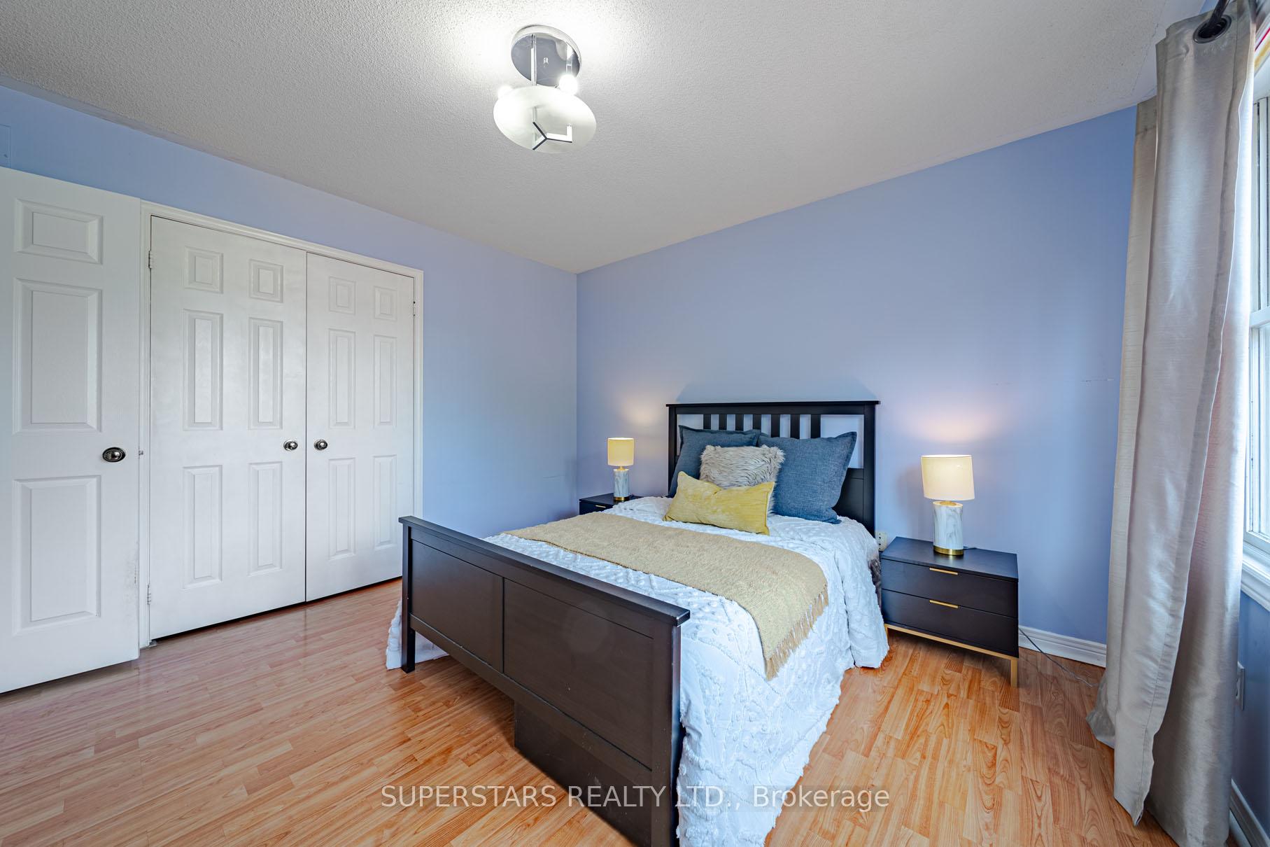 Photo 39 of 29 Arborfield Lane, Markham, Markville — HOMEH