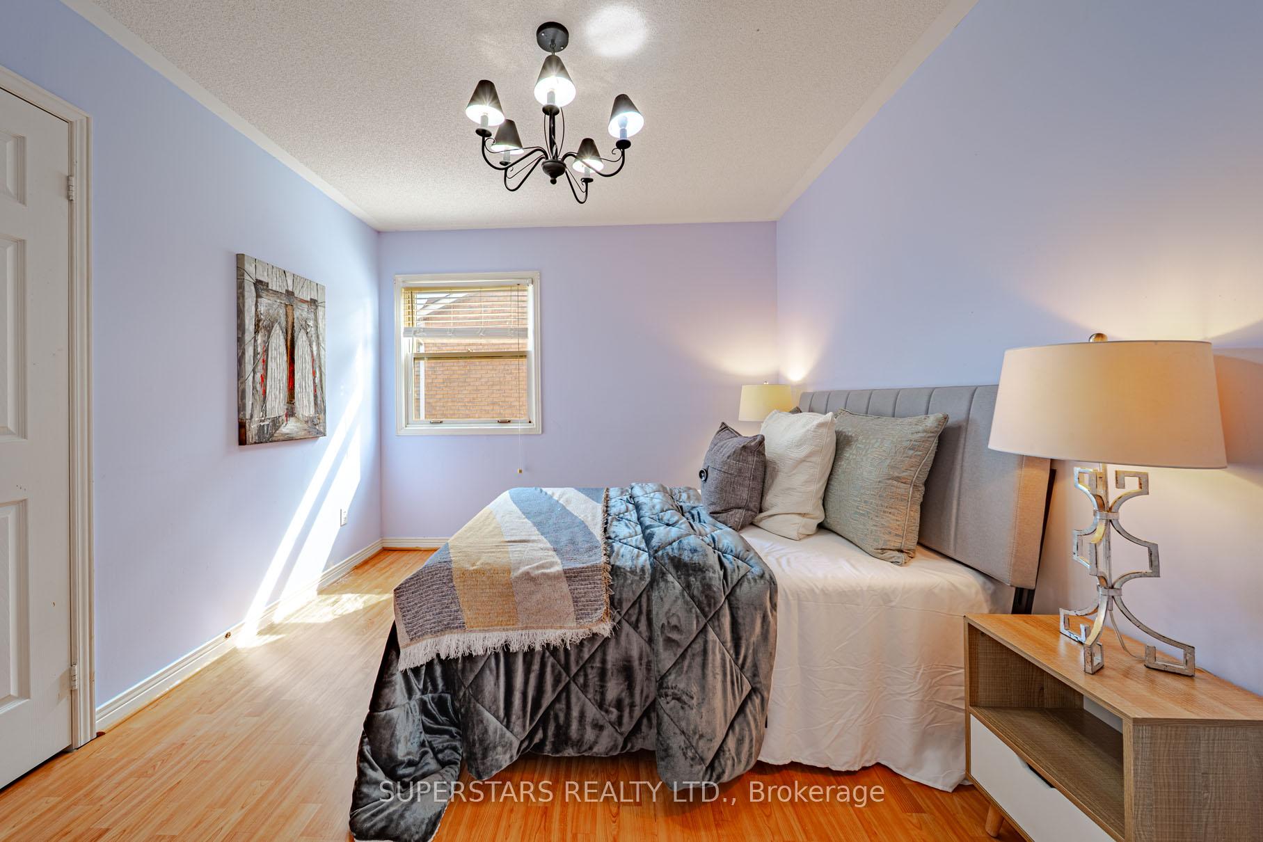 Photo 40 of 29 Arborfield Lane, Markham, Markville — HOMEH