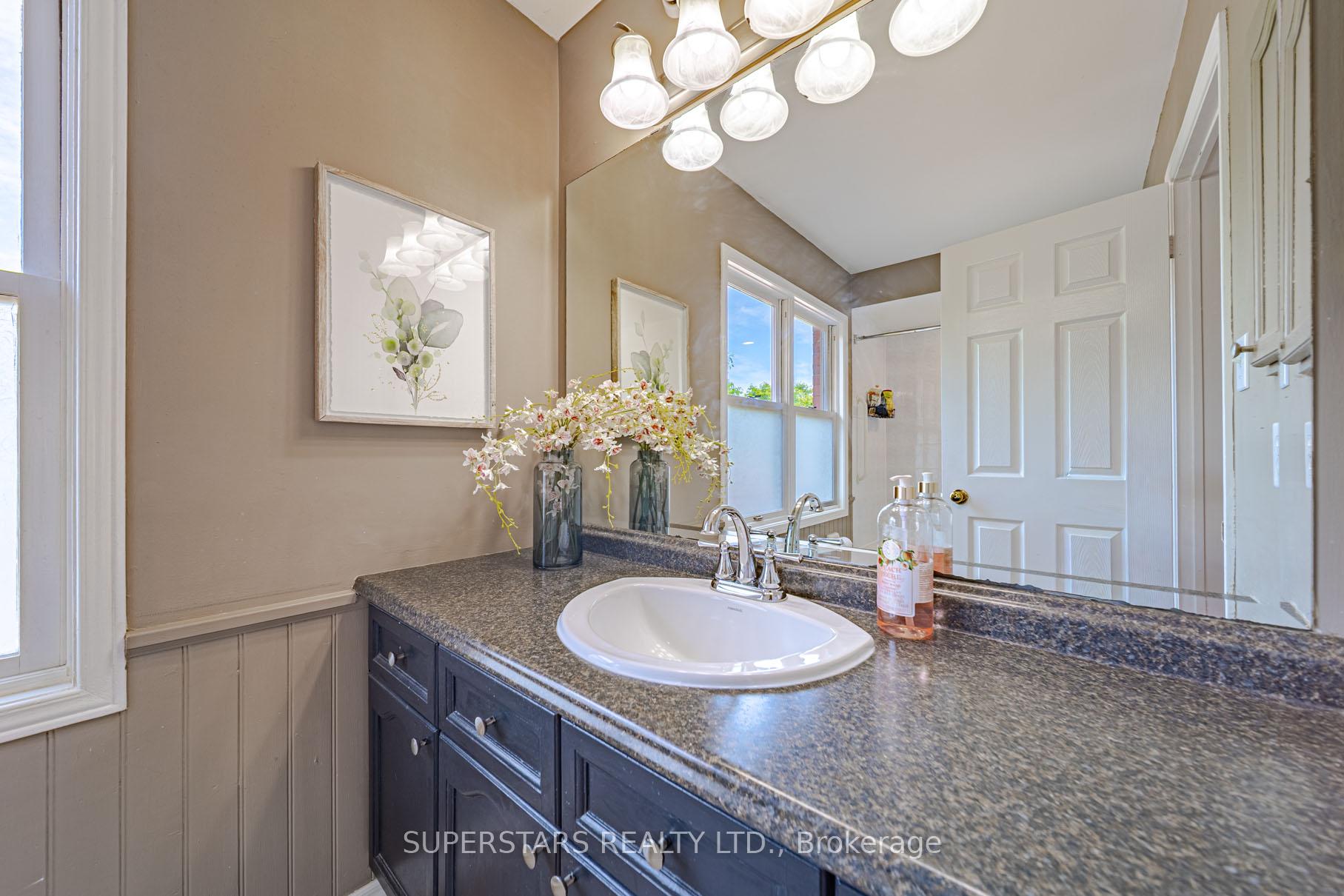 Photo 41 of 29 Arborfield Lane, Markham, Markville — HOMEH