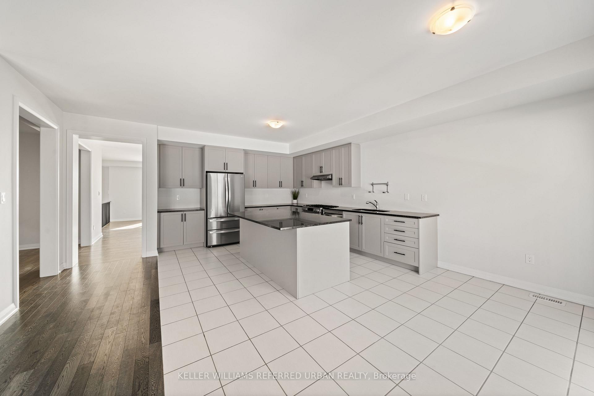 Photo 11 of Unit Main & Upper, 1466 Stovell Crescent, Innisfil, Lefroy — HOMEH