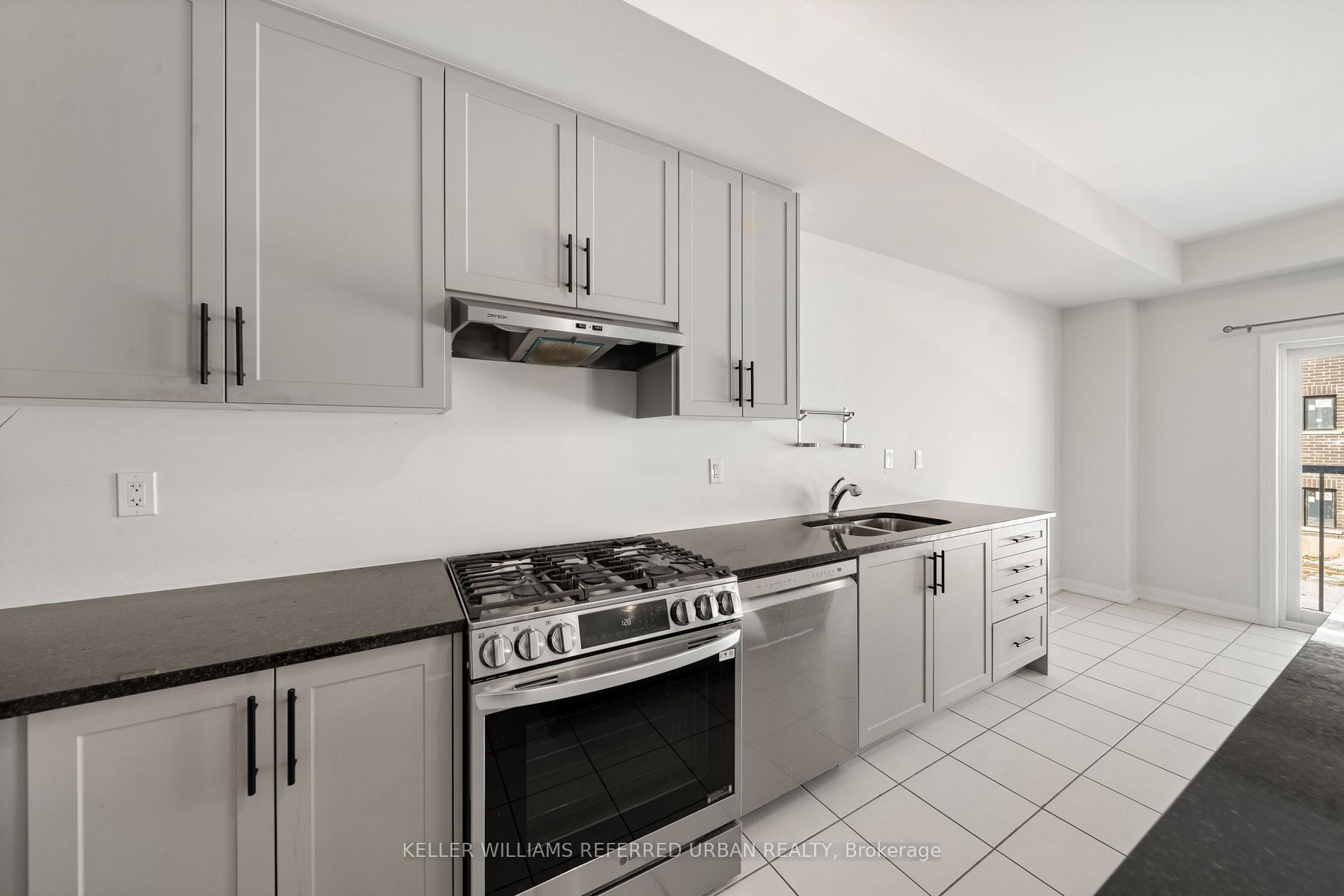 Photo 13 of Unit Main & Upper, 1466 Stovell Crescent, Innisfil, Lefroy — HOMEH