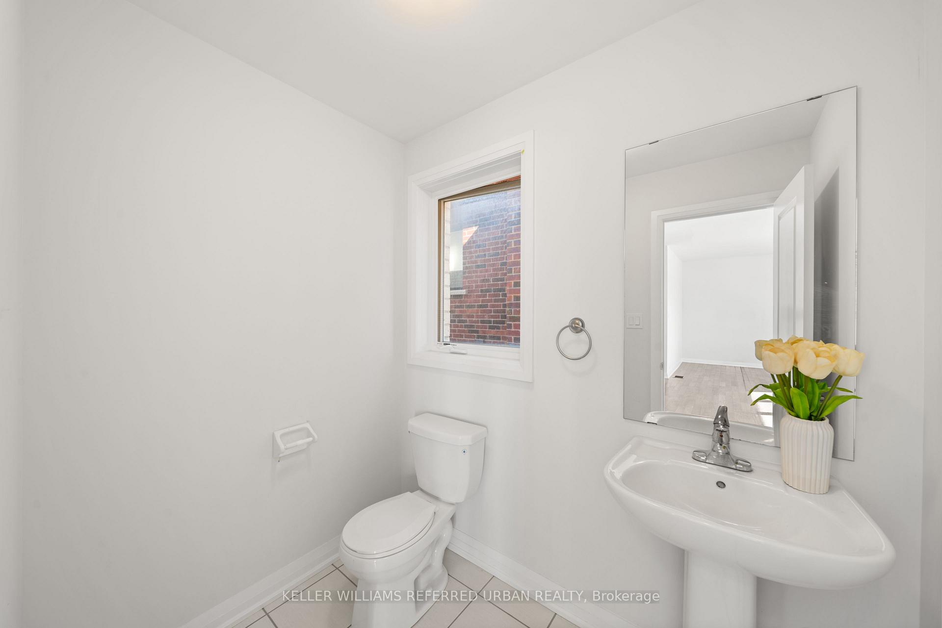 Photo 19 of Unit Main & Upper, 1466 Stovell Crescent, Innisfil, Lefroy — HOMEH