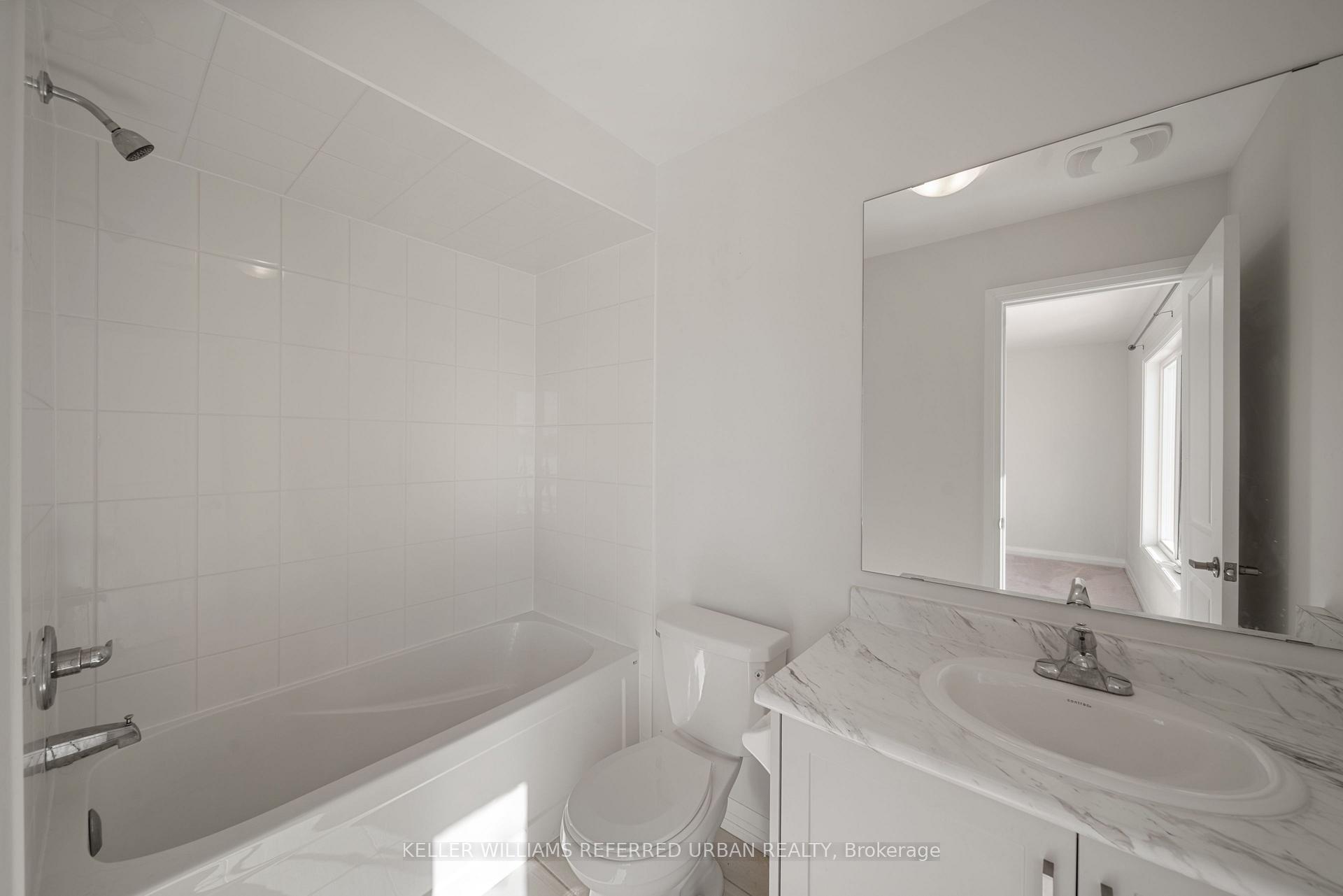 Photo 34 of Unit Main & Upper, 1466 Stovell Crescent, Innisfil, Lefroy — HOMEH