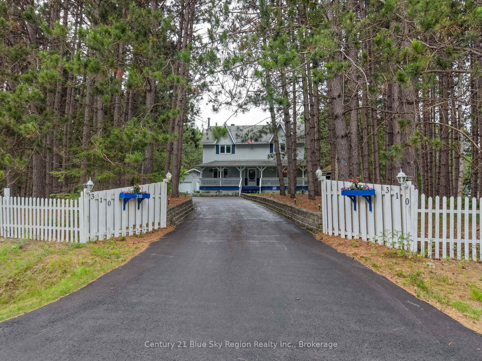 Photo 1 of 310 Pinecreek Crescent N, Callander — HOMEH