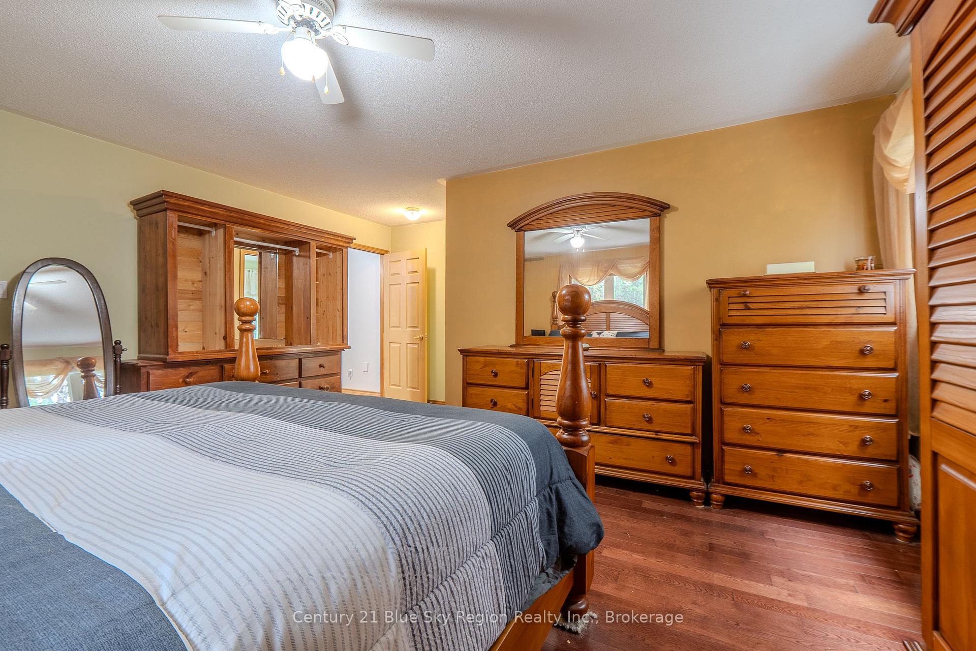 Photo 22 of 310 Pinecreek Crescent N, Callander — HOMEH