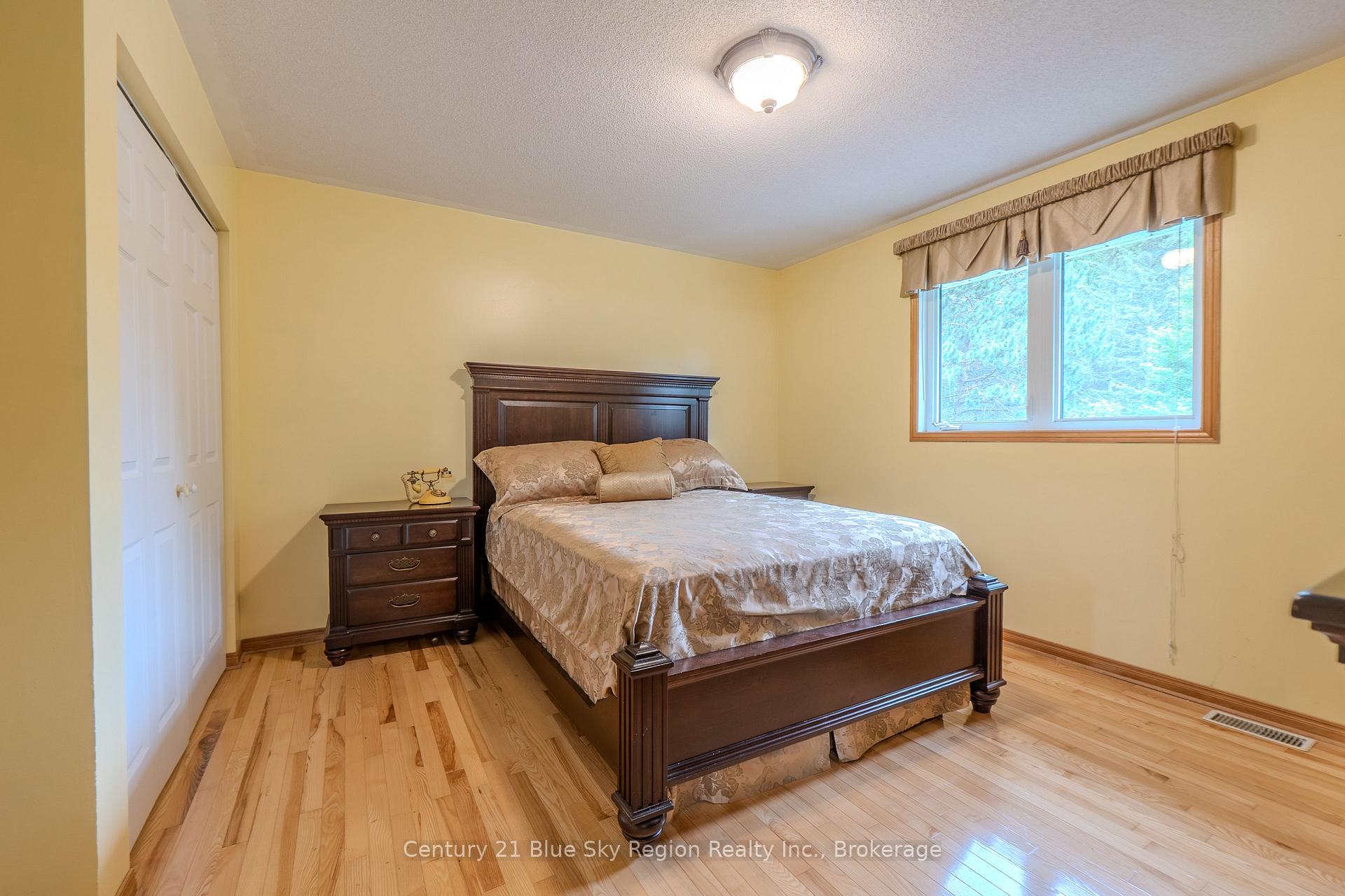 Photo 26 of 310 Pinecreek Crescent N, Callander — HOMEH