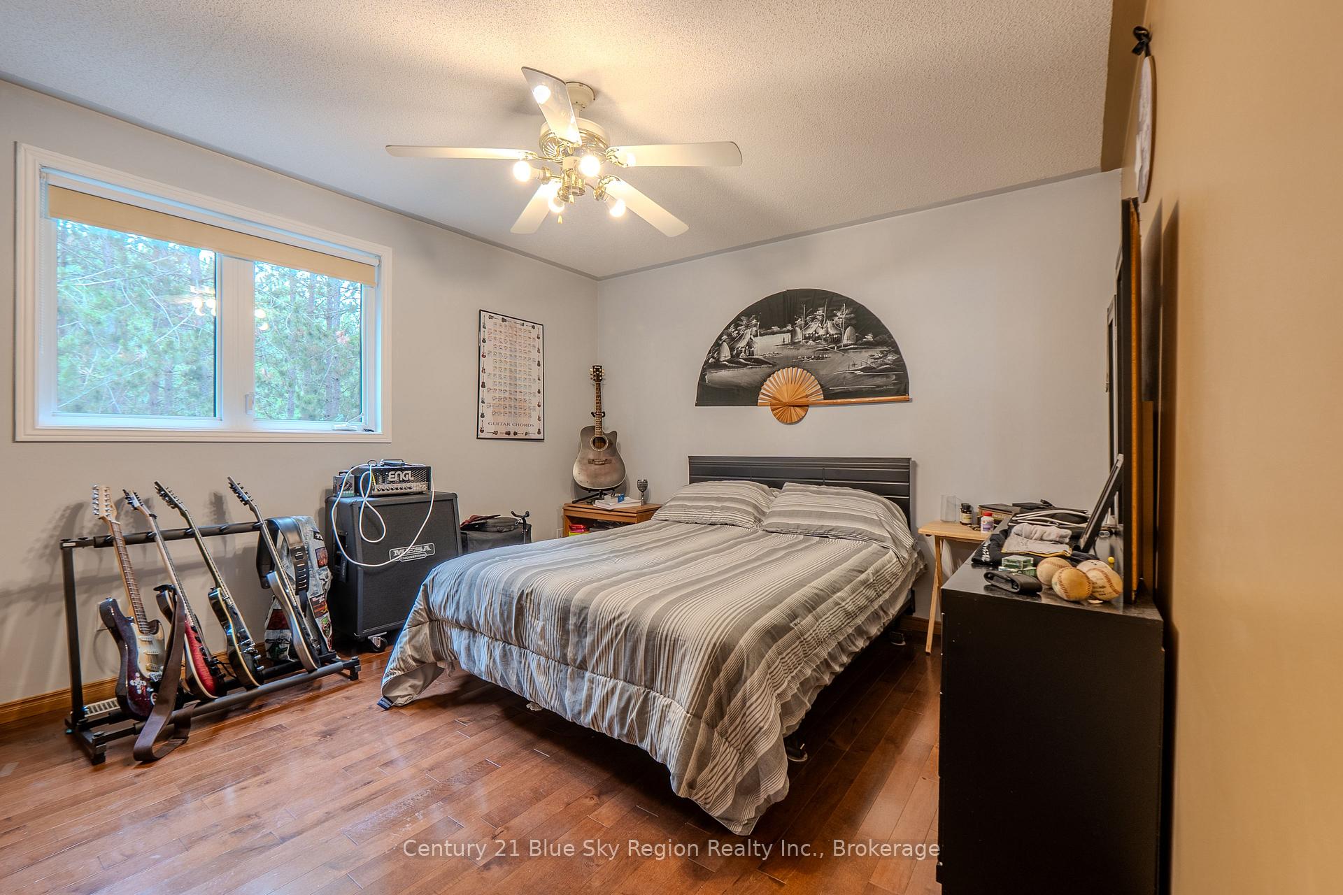 Photo 29 of 310 Pinecreek Crescent N, Callander — HOMEH