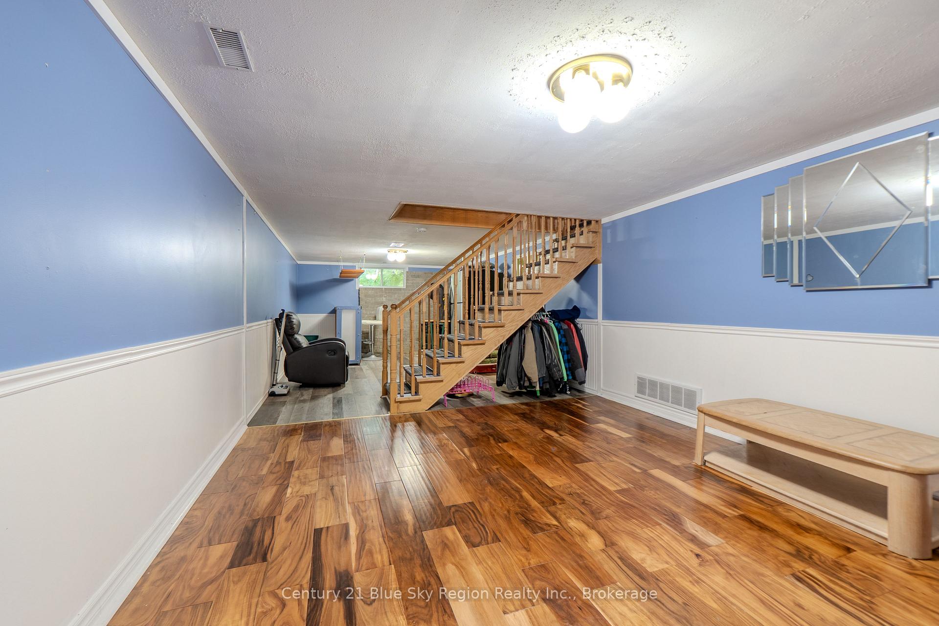 Photo 31 of 310 Pinecreek Crescent N, Callander — HOMEH