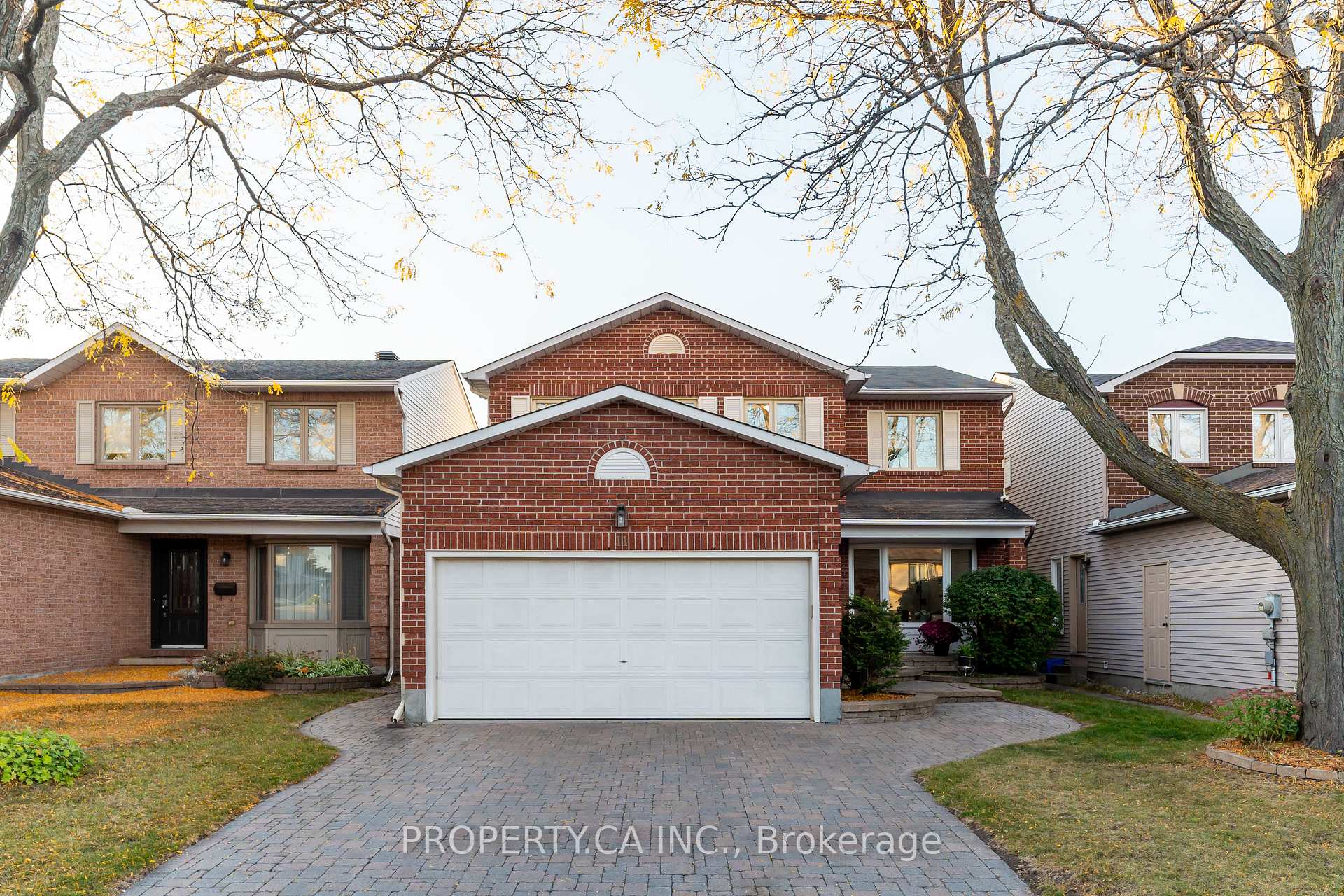 Photo 1 of 11 Dossetter Way, Ottawa, Hunt Club Park — HOMEH