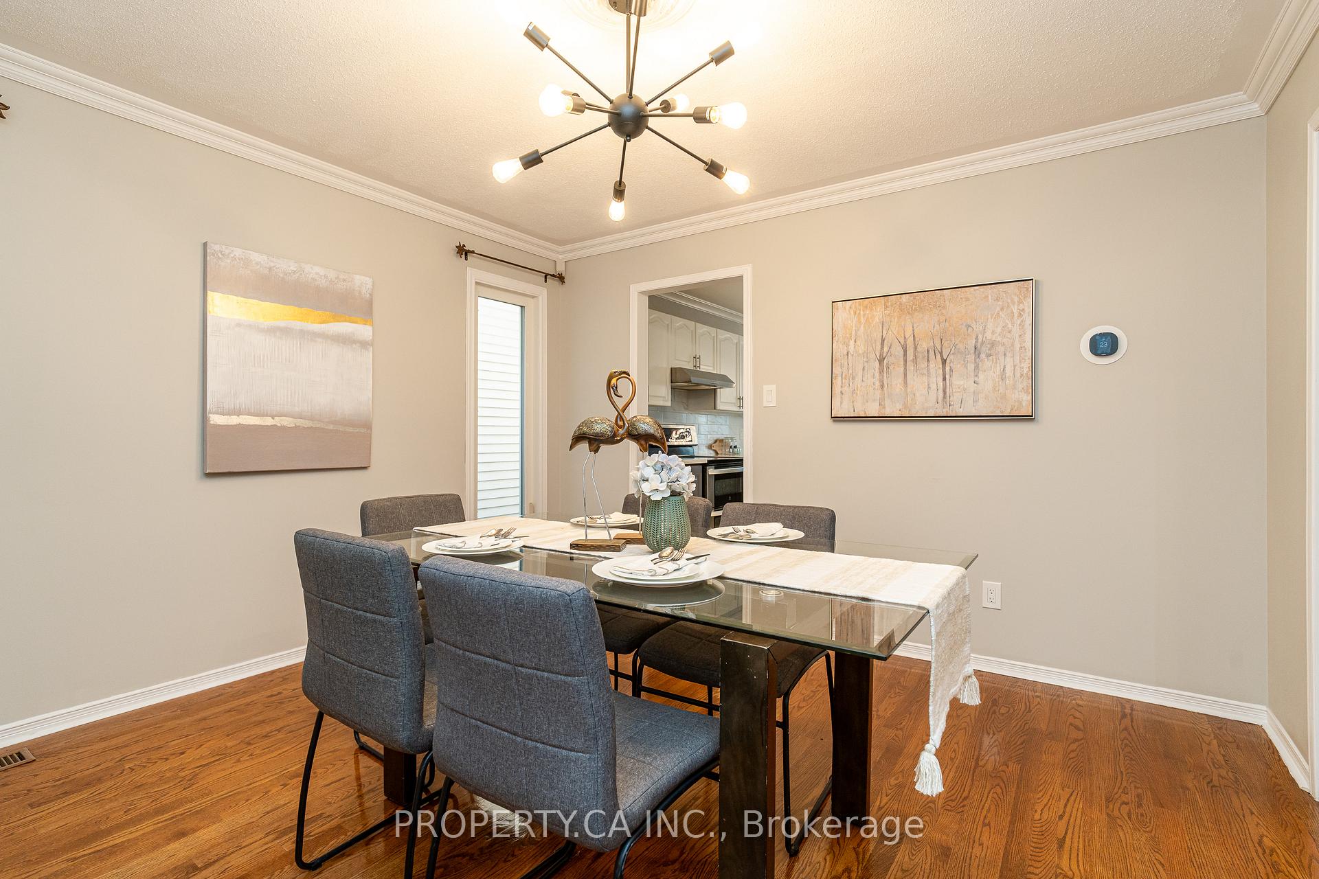 Photo 6 of 11 Dossetter Way, Ottawa, Hunt Club Park — HOMEH