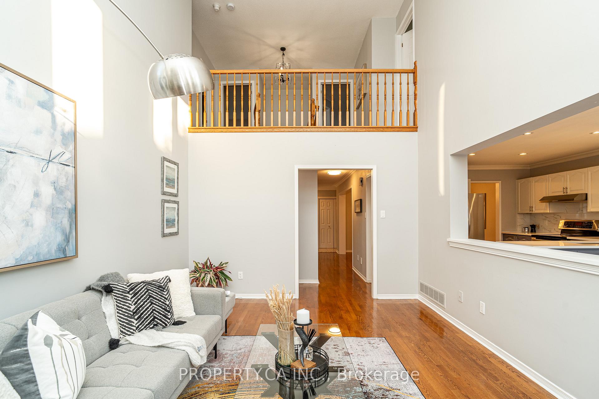 Photo 14 of 11 Dossetter Way, Ottawa, Hunt Club Park — HOMEH