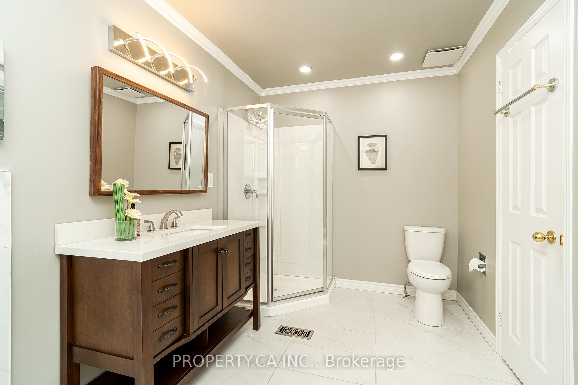 Photo 28 of 11 Dossetter Way, Ottawa, Hunt Club Park — HOMEH