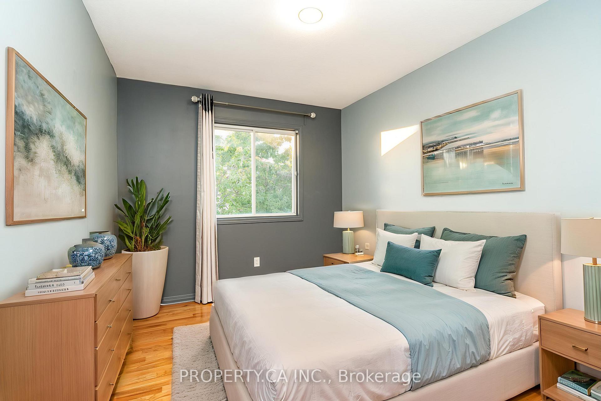 Photo 29 of 11 Dossetter Way, Ottawa, Hunt Club Park — HOMEH